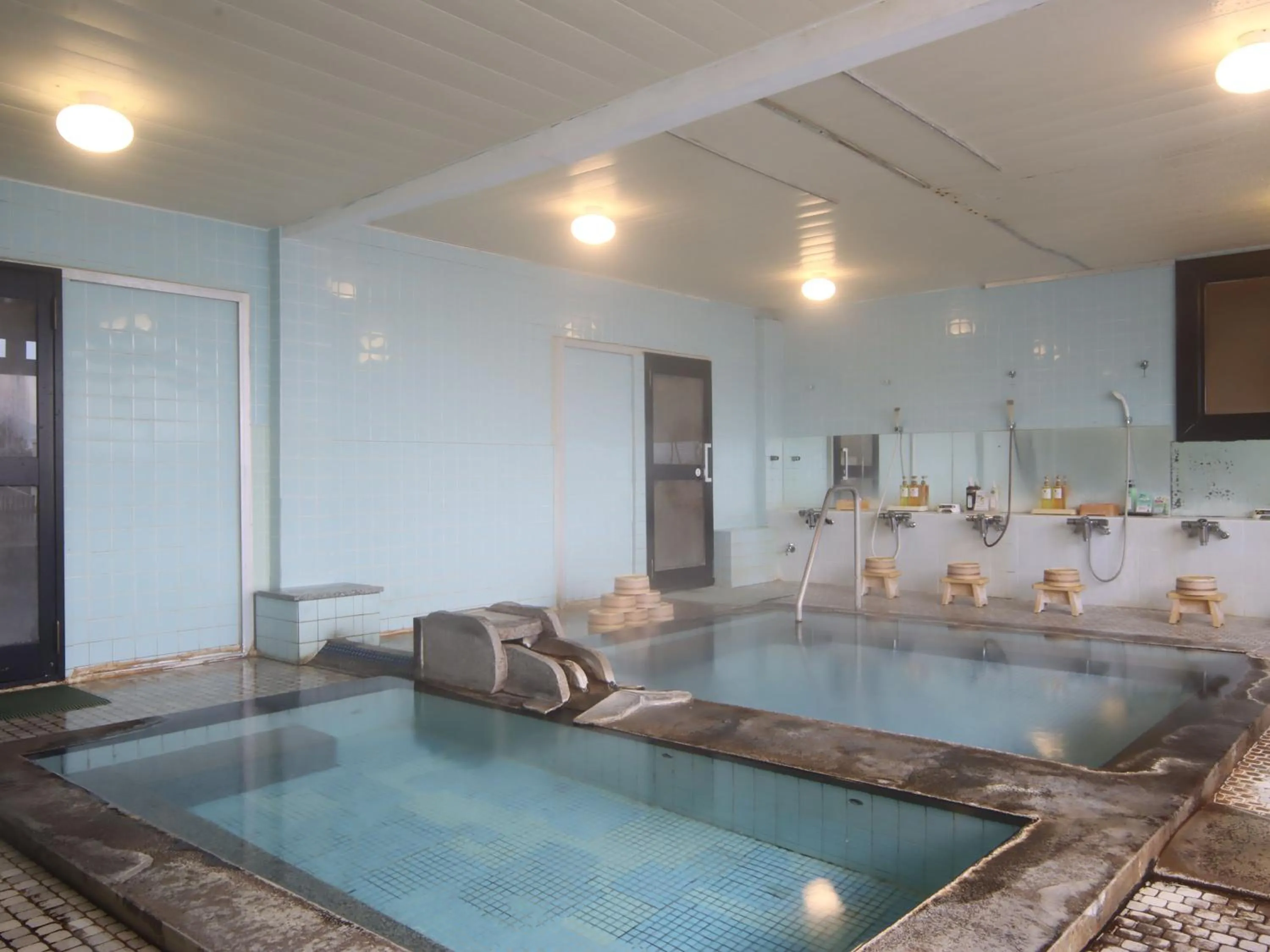 Hot Spring Bath in Hotel Omodaka