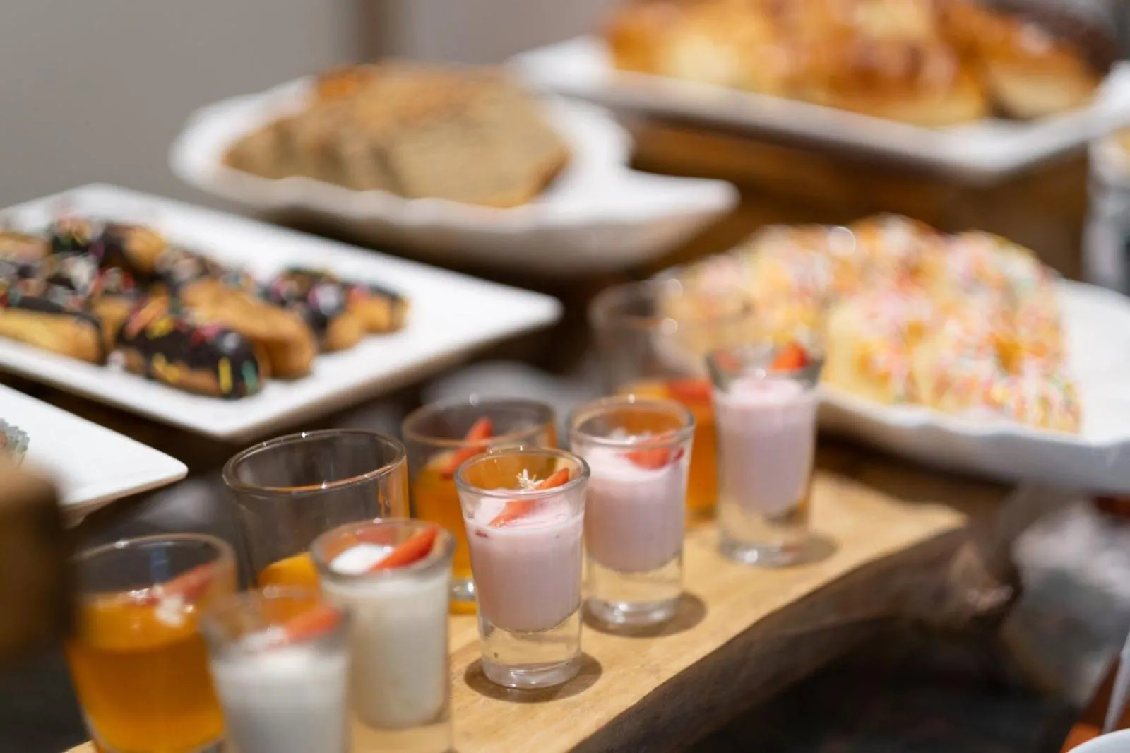 Breakfast in Oakwood Merdeka Bandung