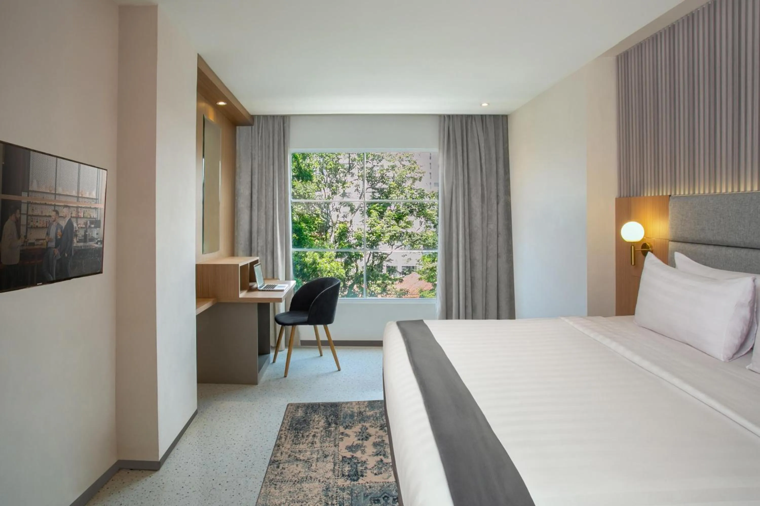 Bed in Oakwood Merdeka Bandung