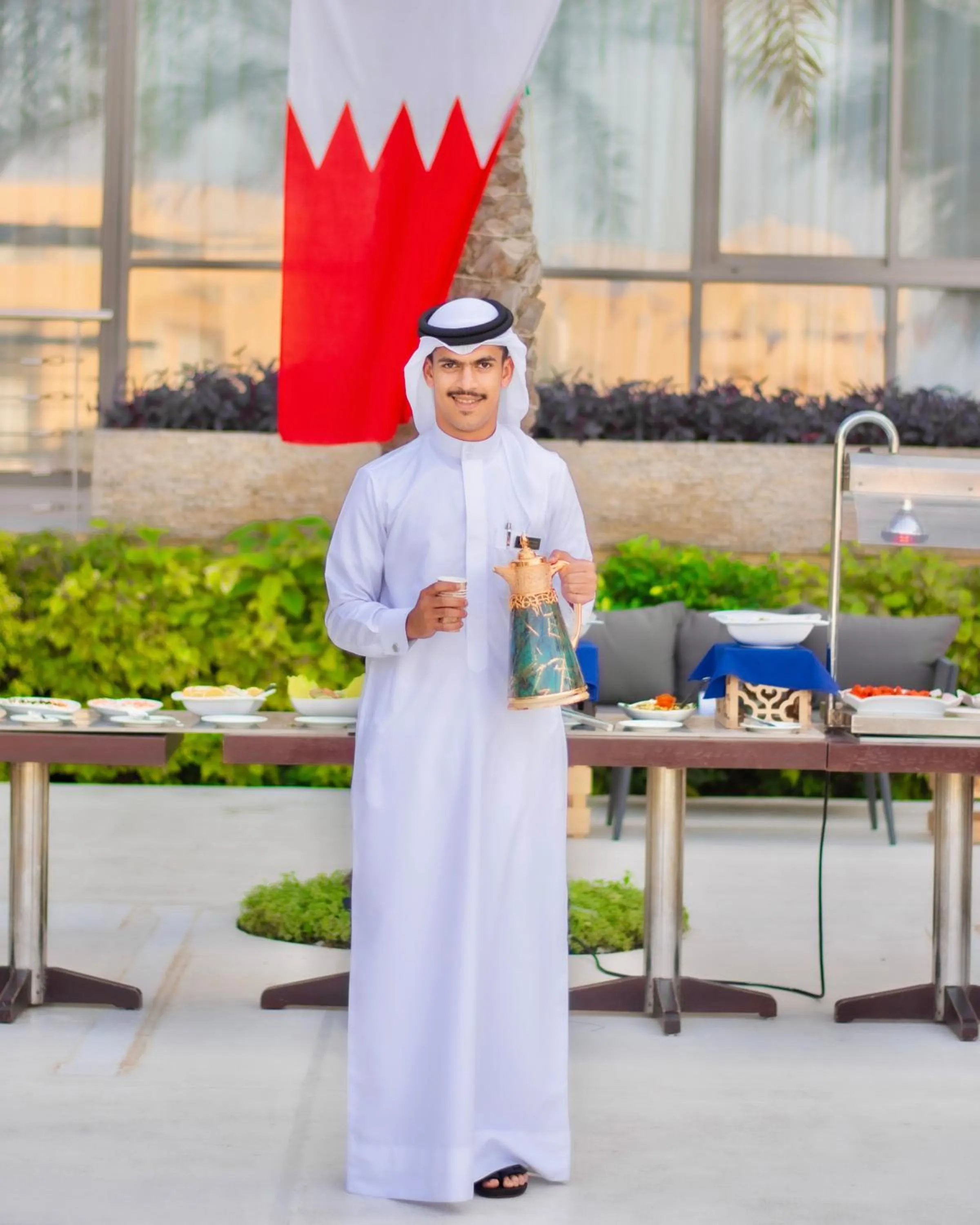 Restaurant/places to eat in Dragon Beach Hotel