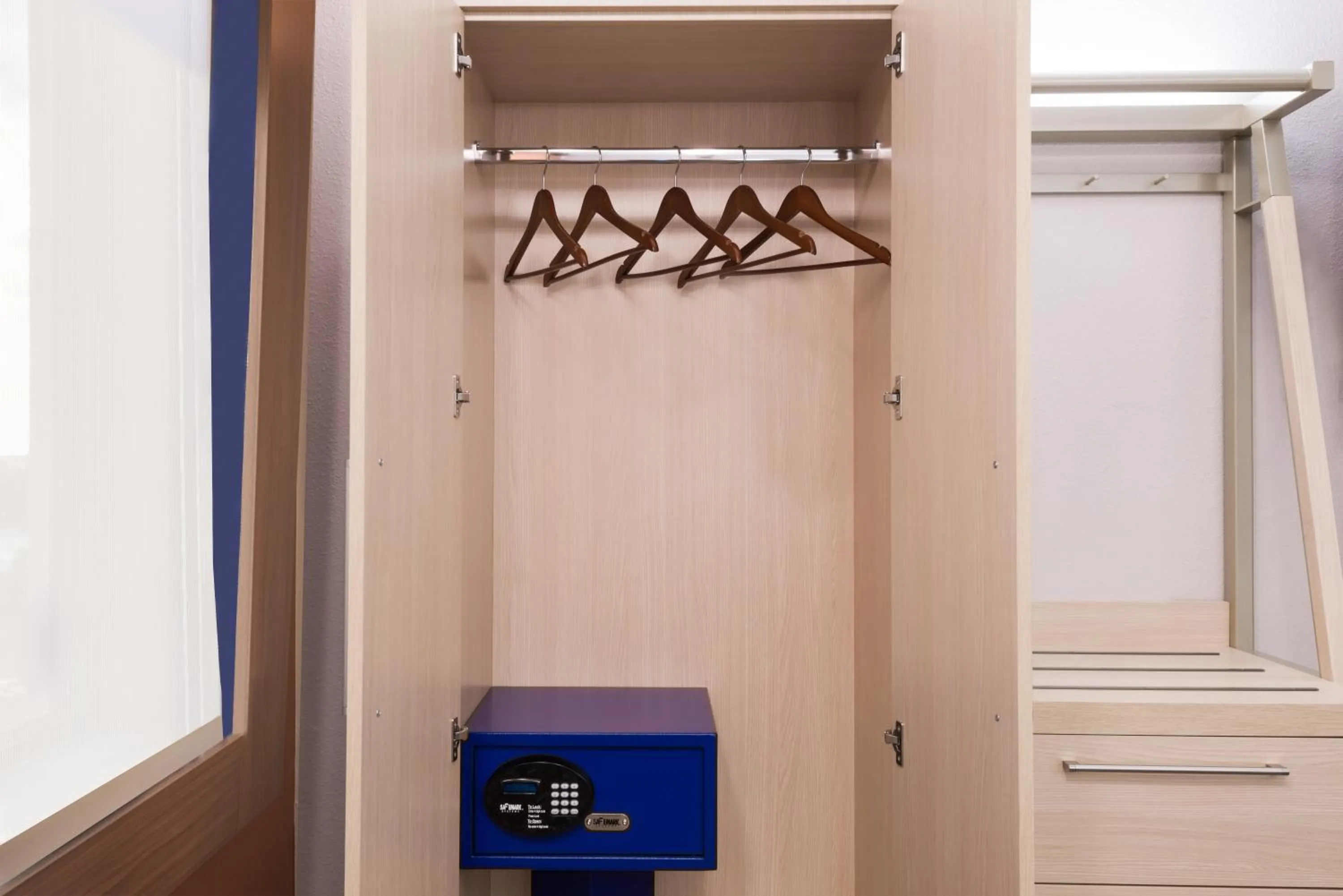 Photo of the whole room in Holiday Inn Express & Suites - Nearest Universal Orlando by IHG