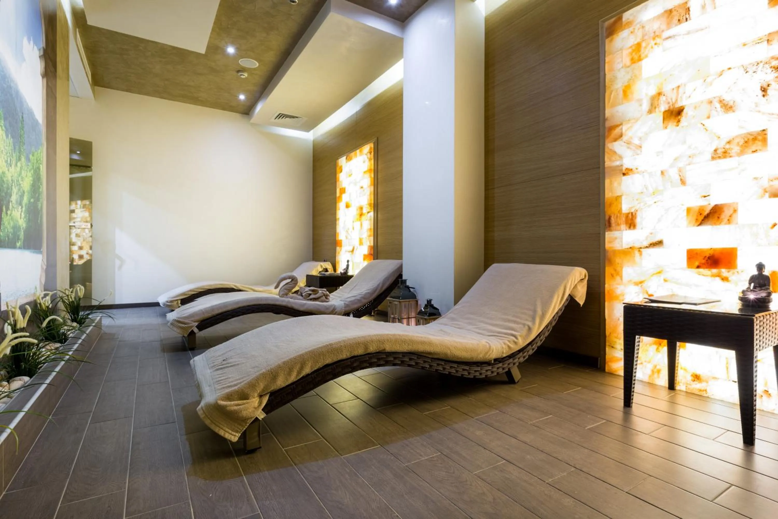 Spa and wellness centre/facilities in VILLA FLORENCE Boutique Apart Hotel