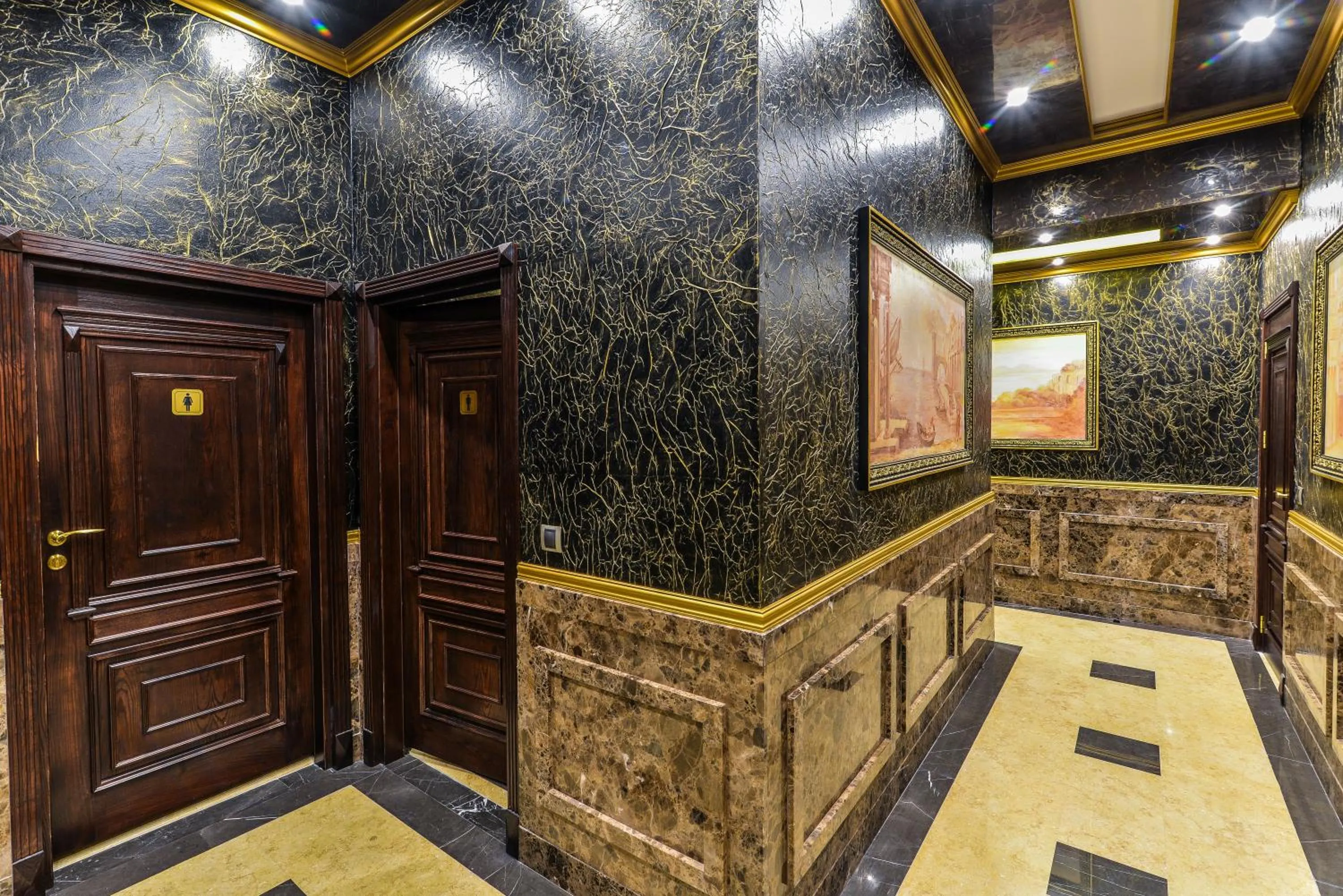 Restaurant/places to eat in VILLA FLORENCE Boutique Apart Hotel