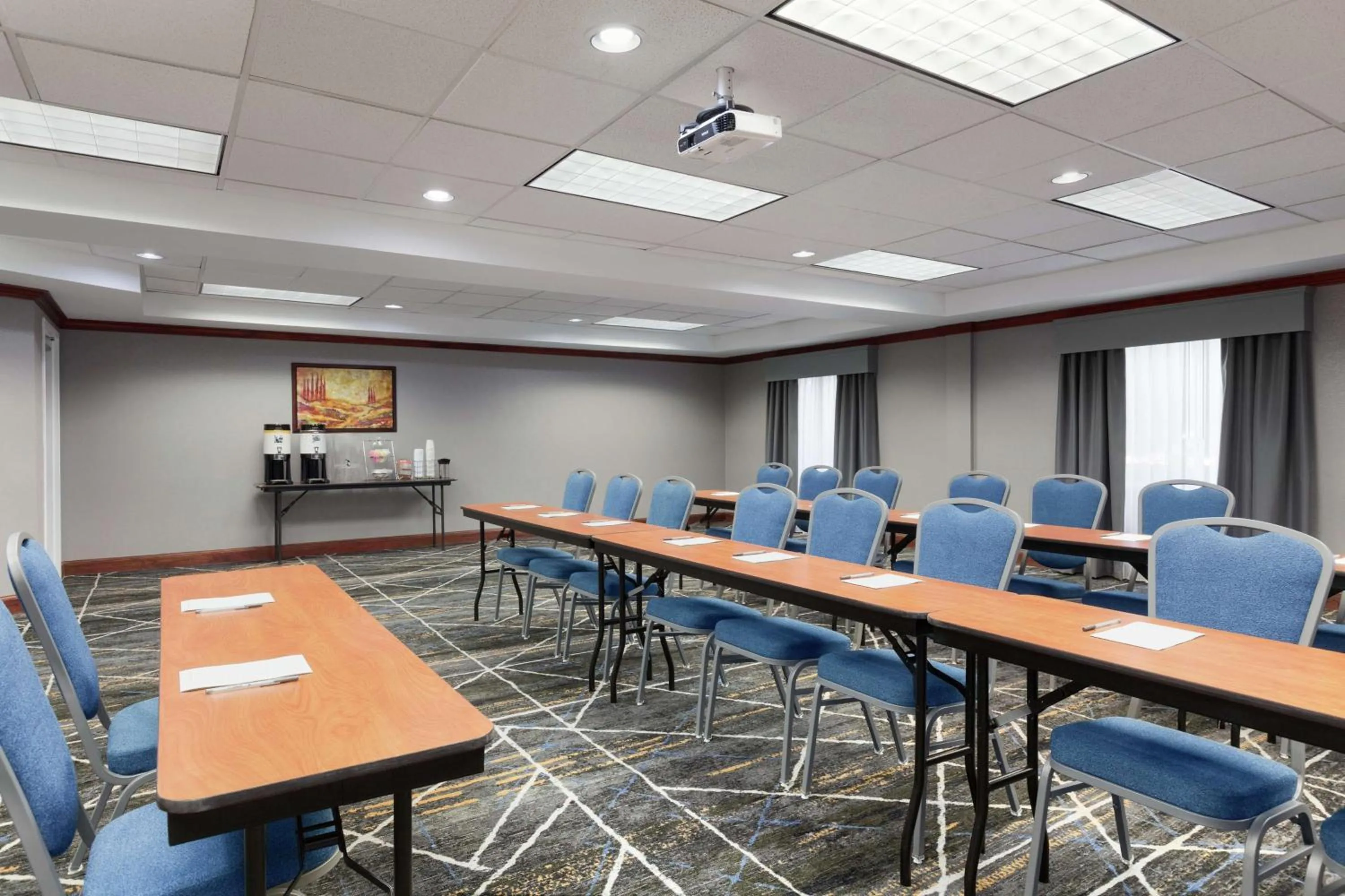 Meeting/conference room in Hampton by Hilton Oklahoma City I-40 East- Tinker AFB