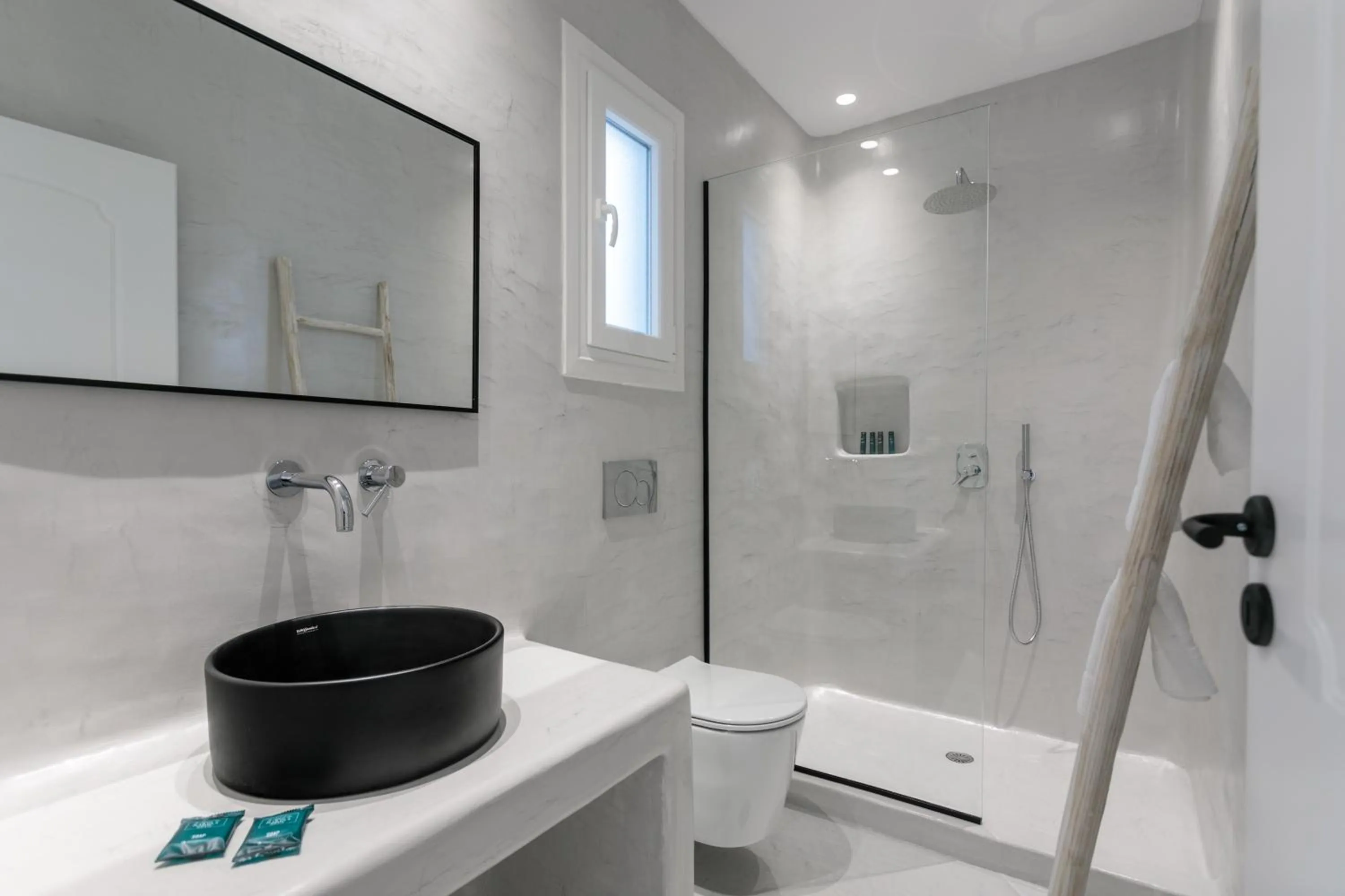 Iphimedeia Luxury Hotel & Suites