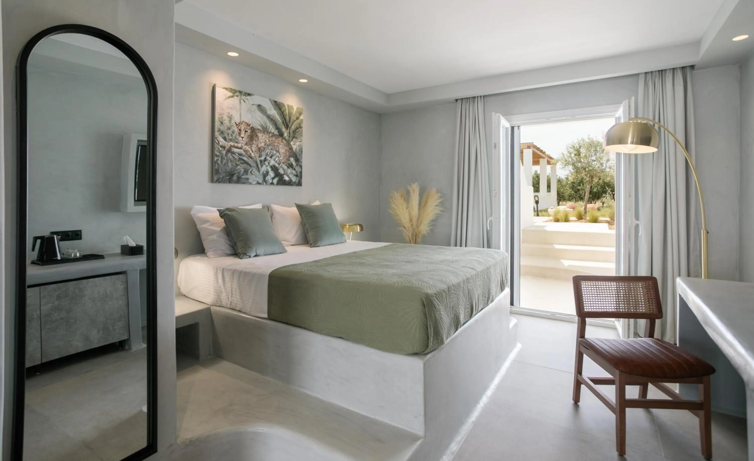 Bed in Iphimedeia Luxury Hotel & Suites