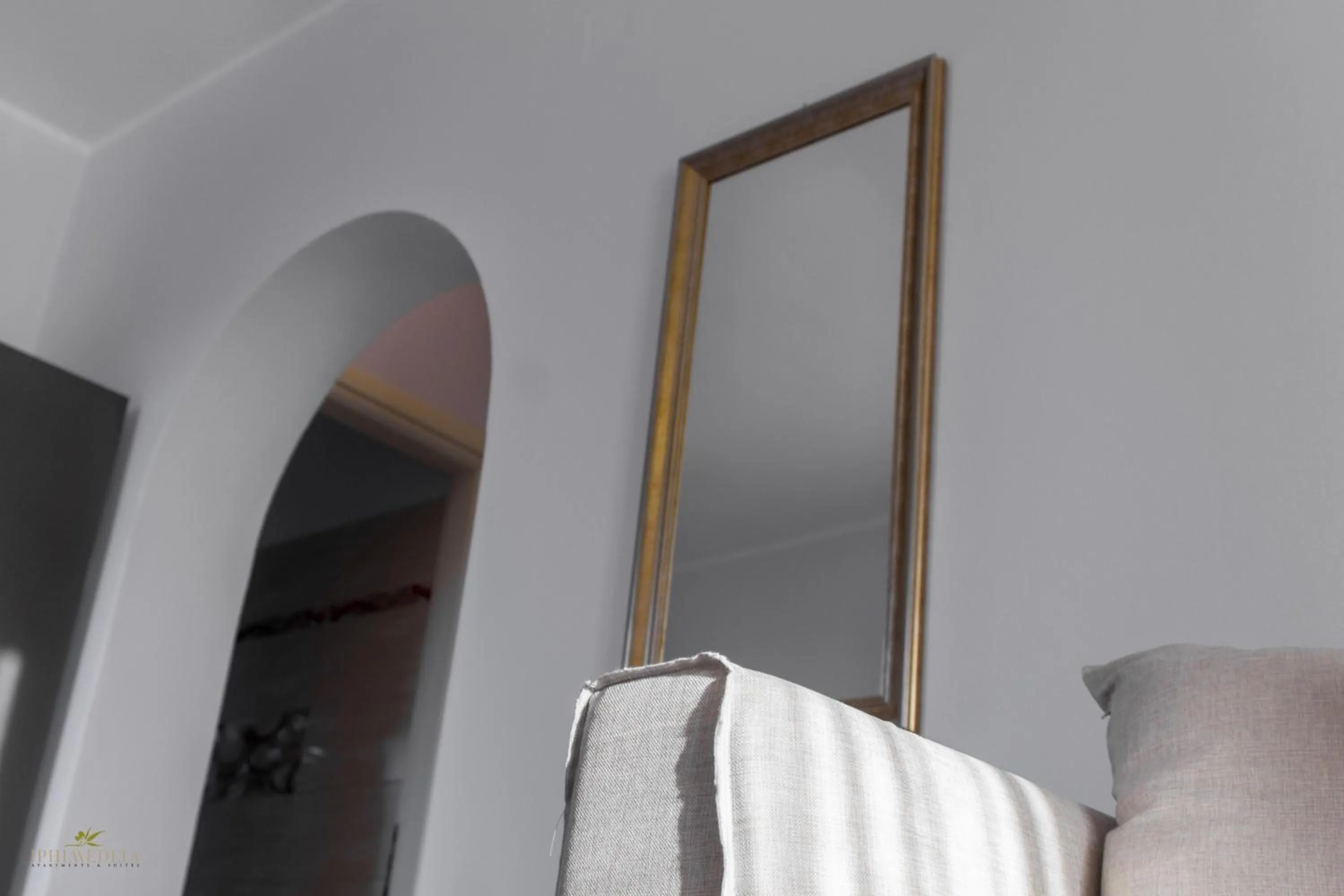 Area and facilities, Bed in Iphimedeia Luxury Hotel & Suites