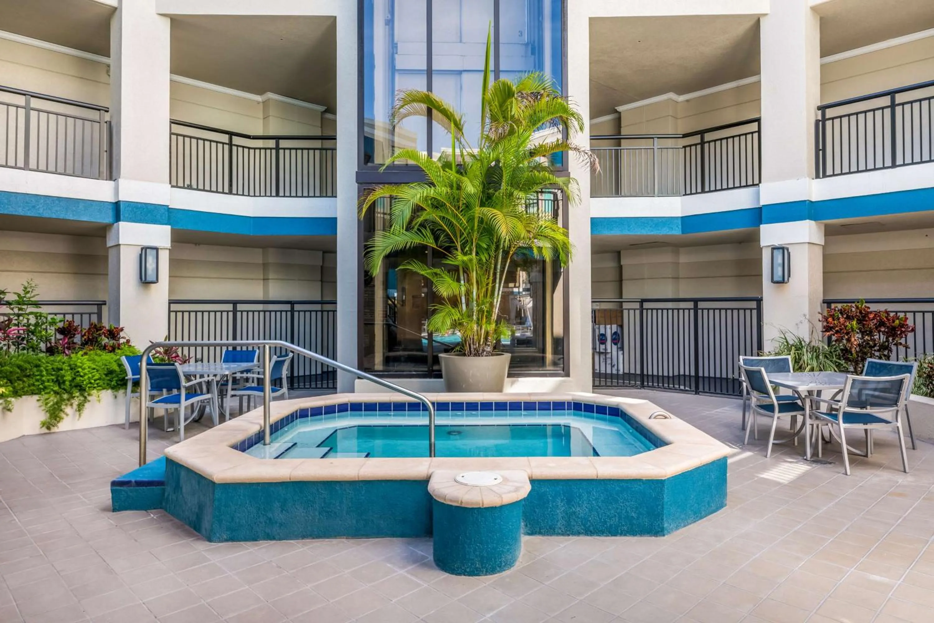 Pool view in Sonesta ES Suites Orlando International Drive