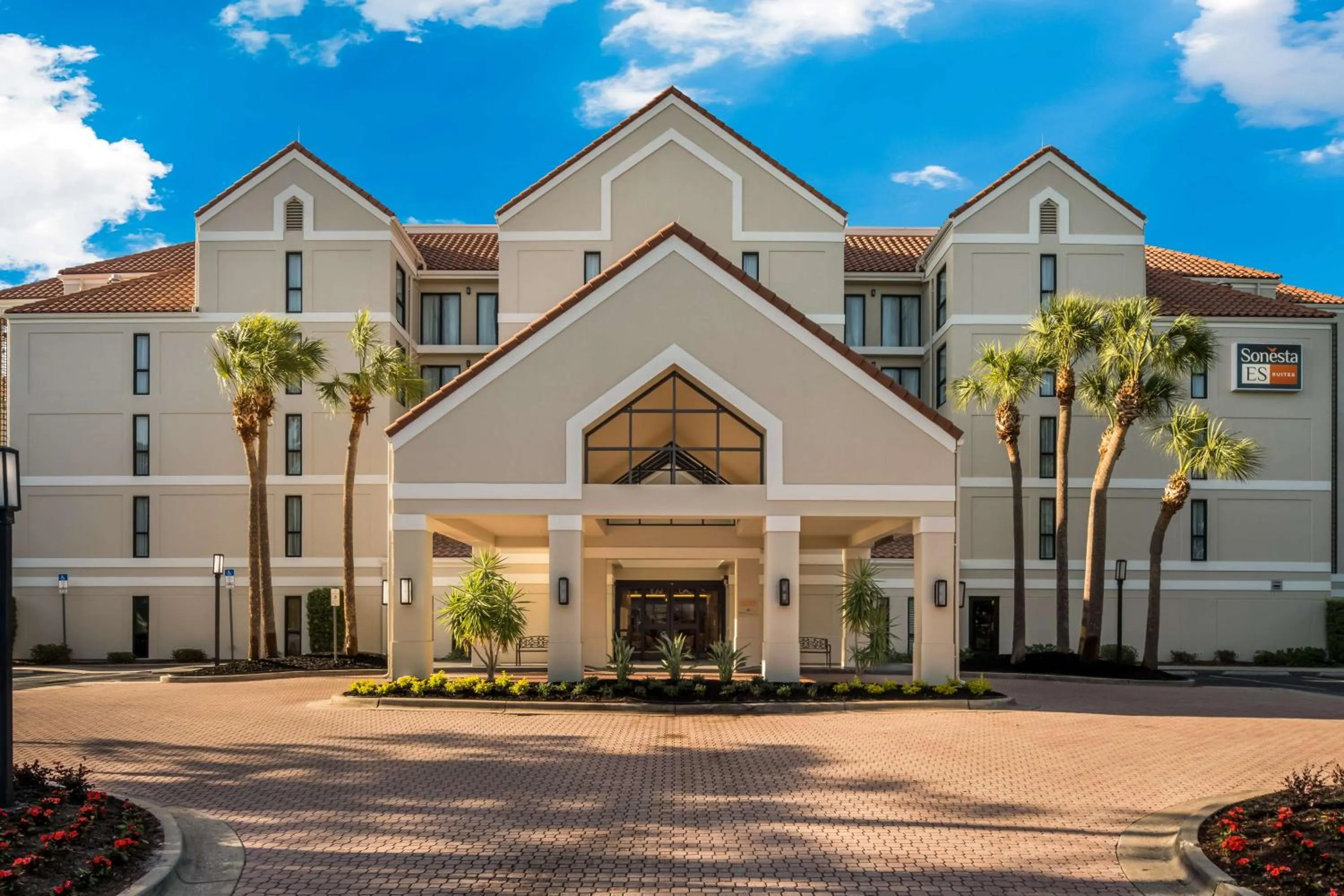 Property building in Sonesta ES Suites Orlando International Drive