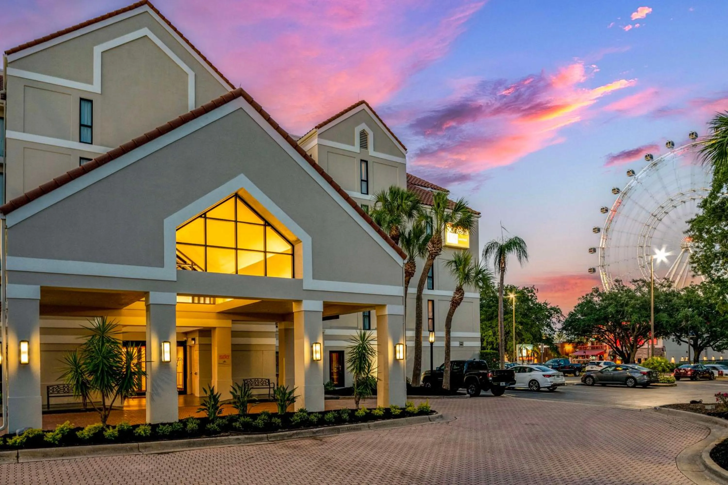 Property building in Sonesta ES Suites Orlando International Drive