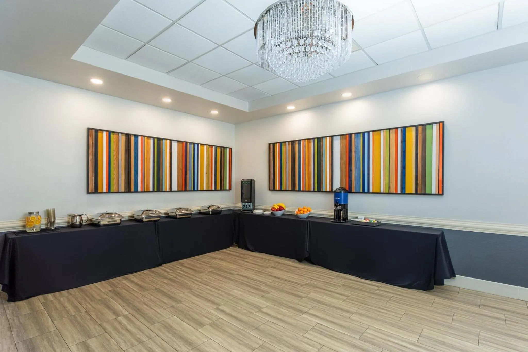Meeting/conference room in Holiday Inn Express-International Drive by IHG