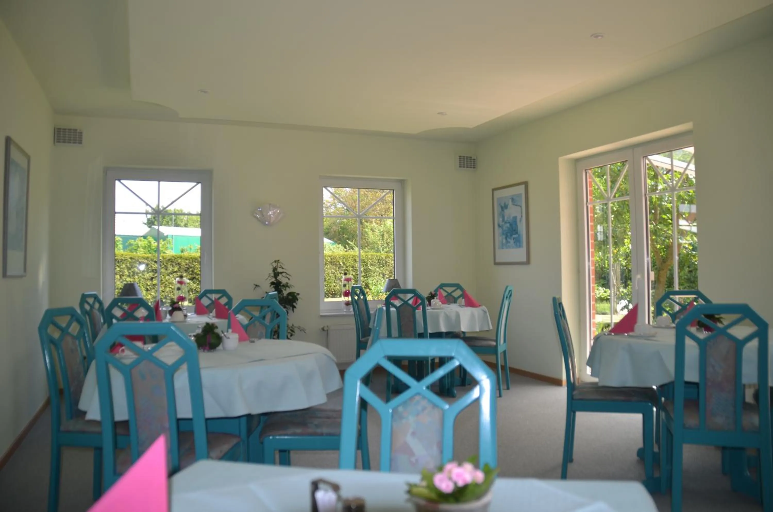 Food and drinks in Hotel Flora