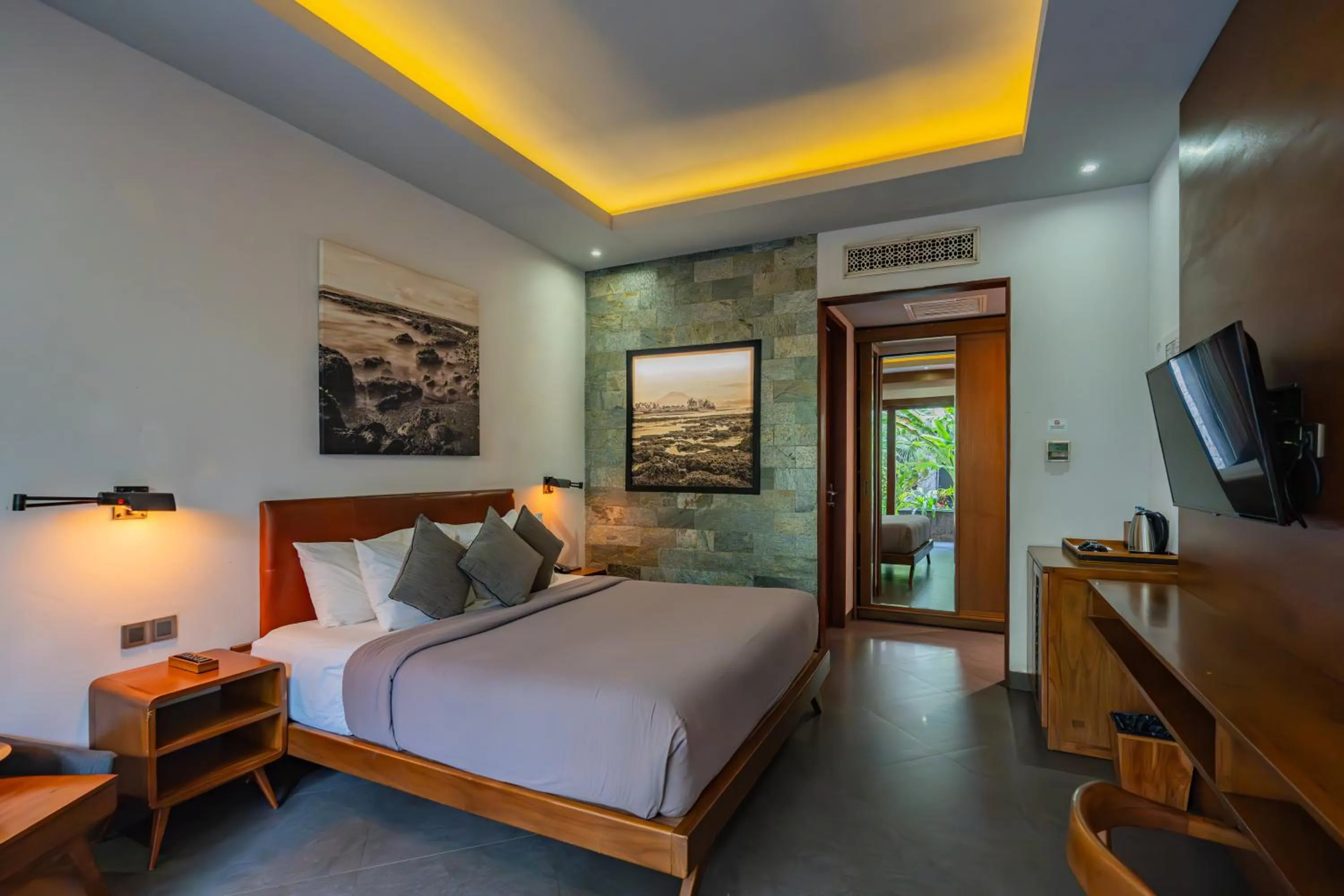 Bed in Akana Boutique Hotel