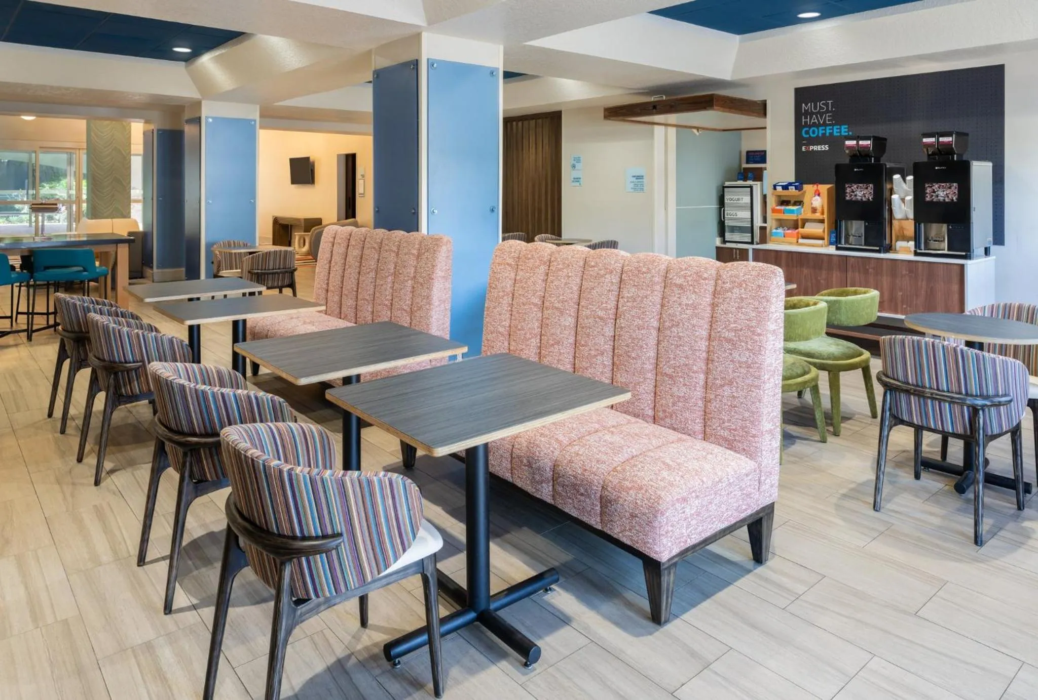 Breakfast in Holiday Inn Express & Suites Orlando International Airport by IHG