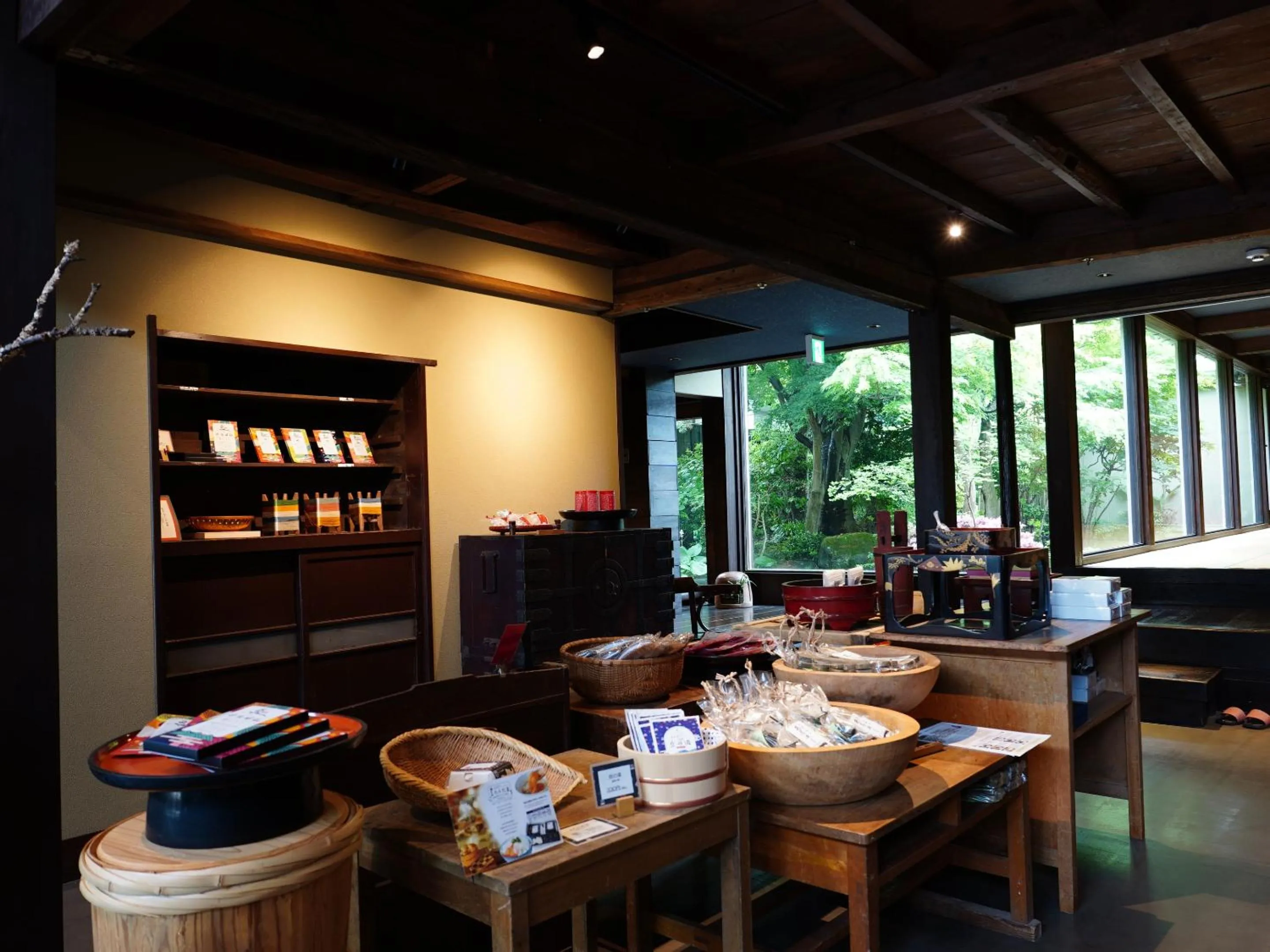 Other in Hanakanzashi