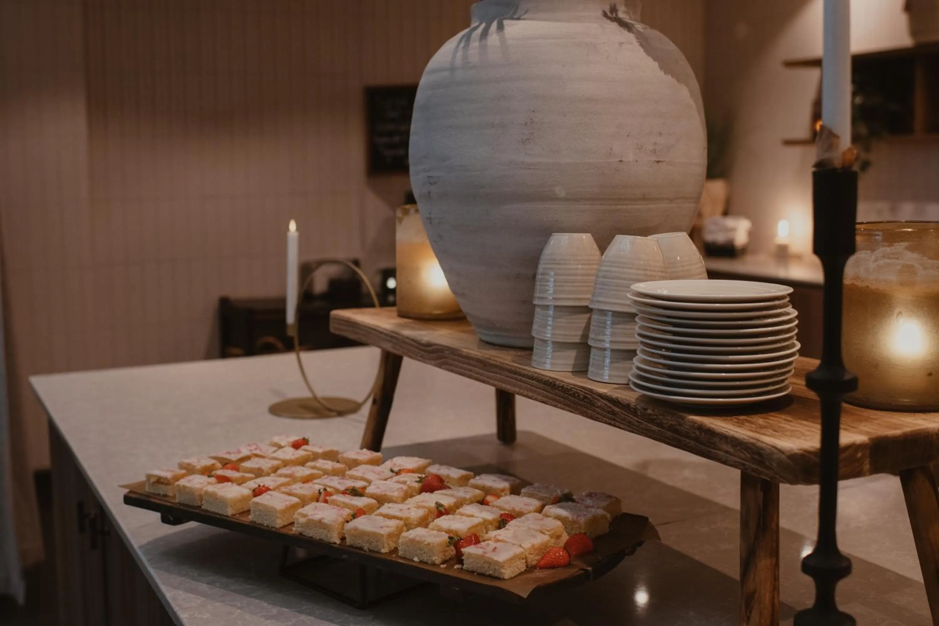 Food in Home Hotel Odin