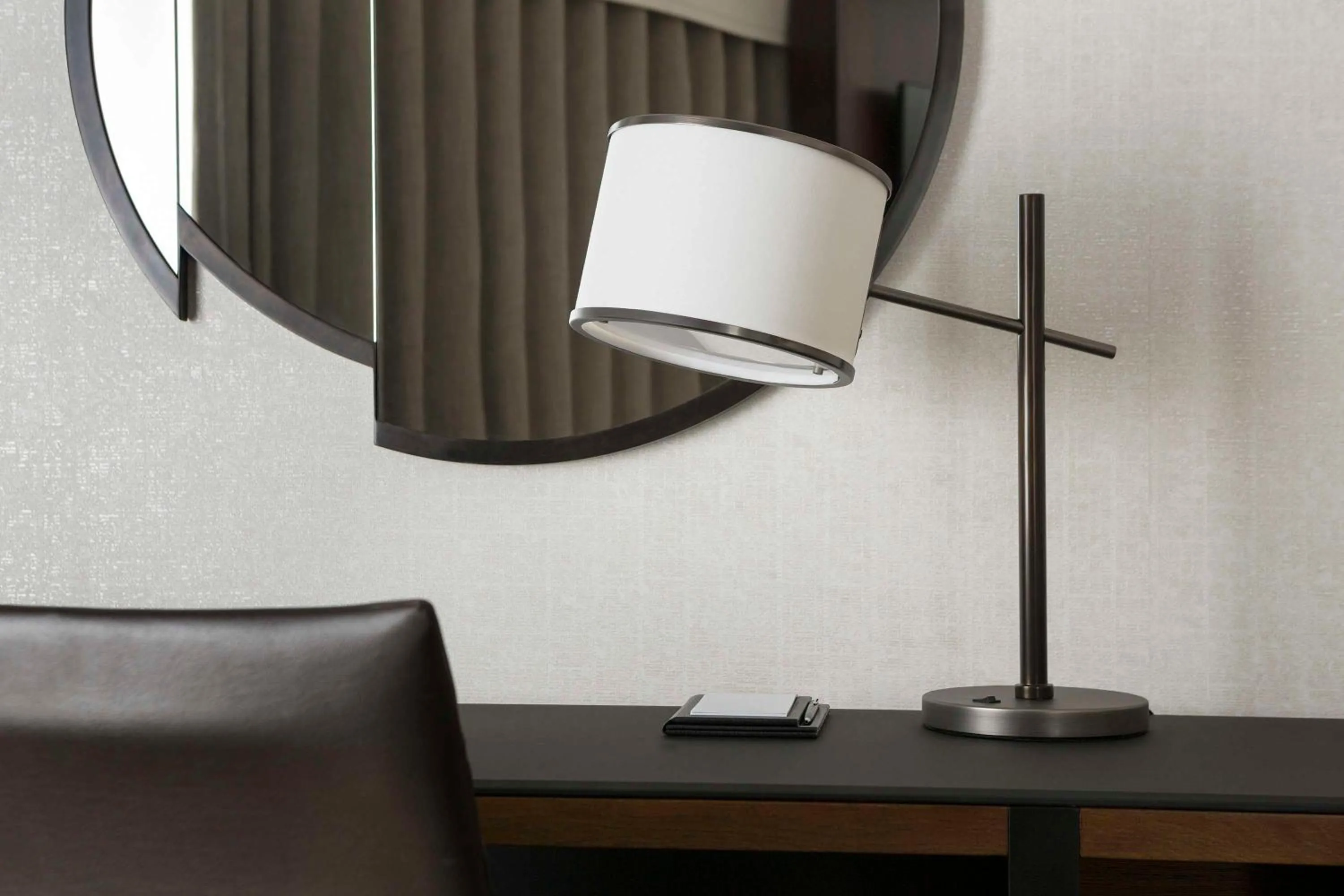 Photo of the whole room in Hyatt Regency San Francisco