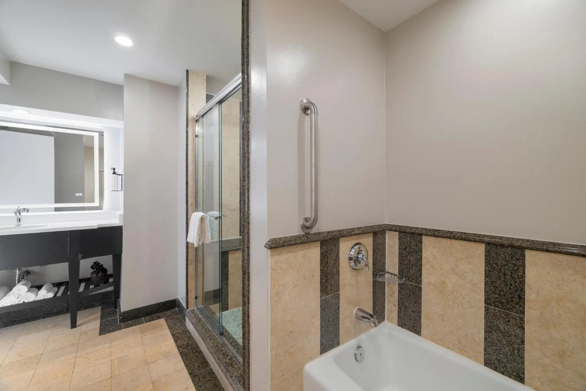 Photo of the whole room in Crowne Plaza Orlando-Downtown by IHG