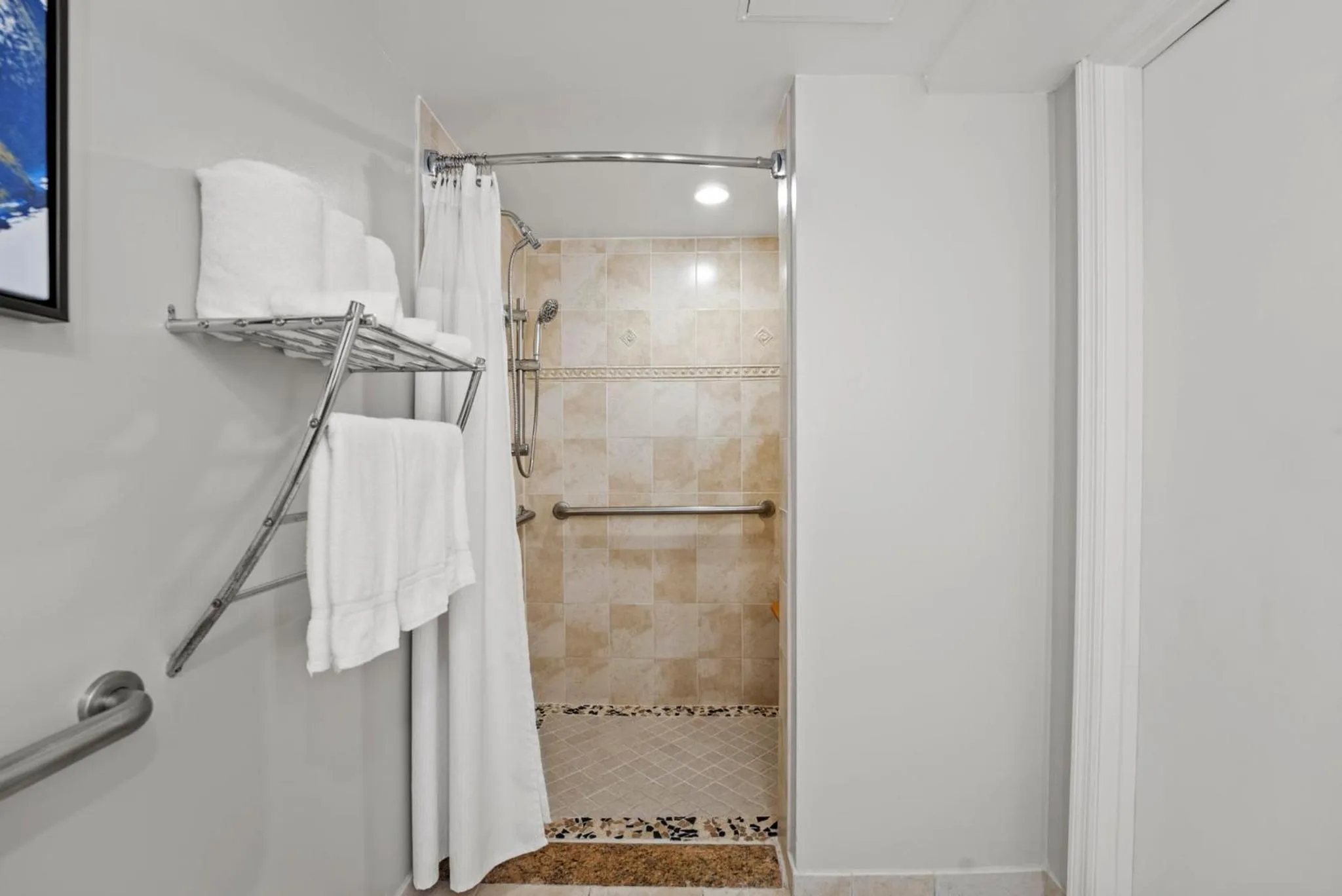 Bathroom in Crowne Plaza Orlando-Downtown by IHG