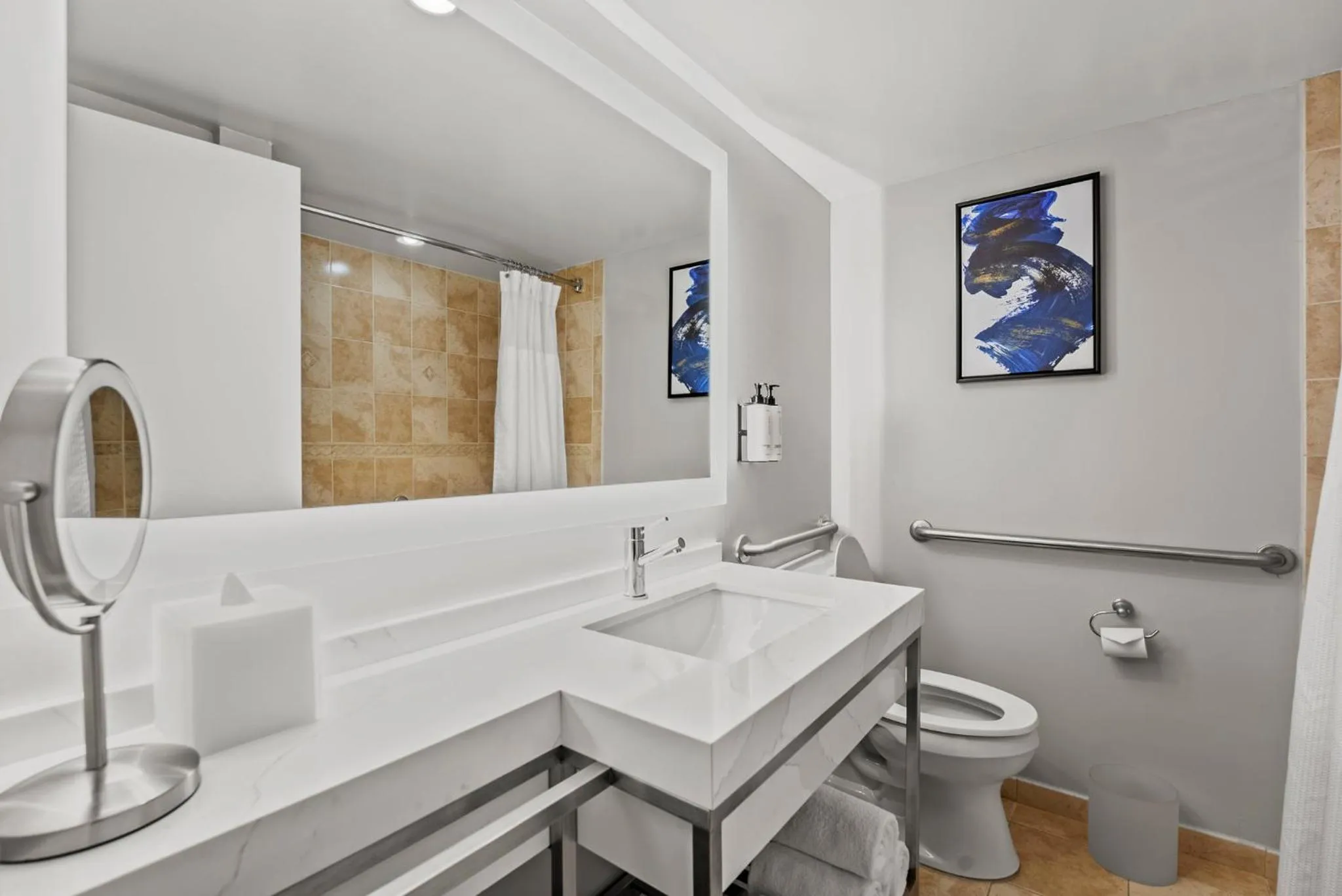 Bathroom in Crowne Plaza Orlando-Downtown by IHG