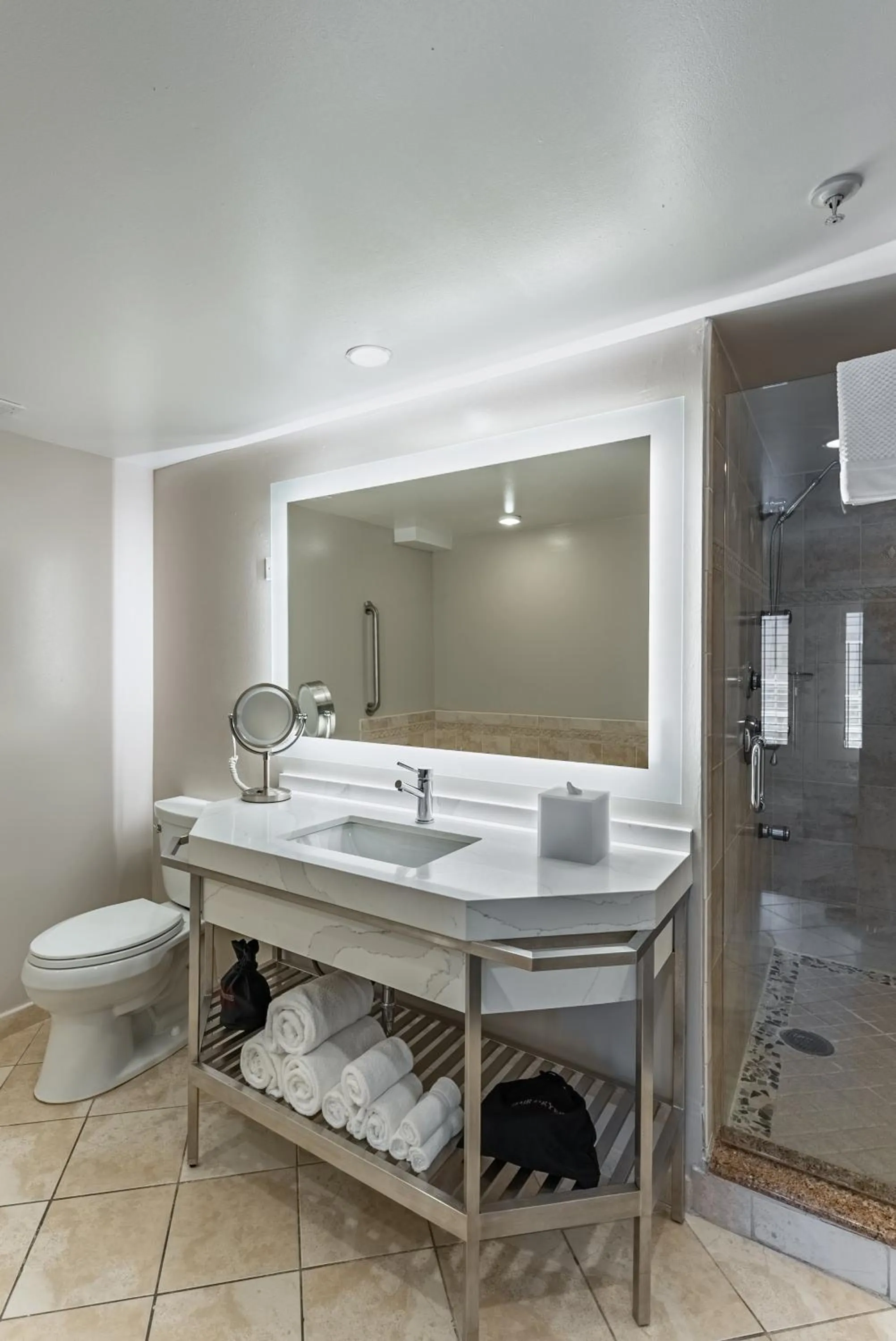 Bathroom in Crowne Plaza Orlando-Downtown by IHG