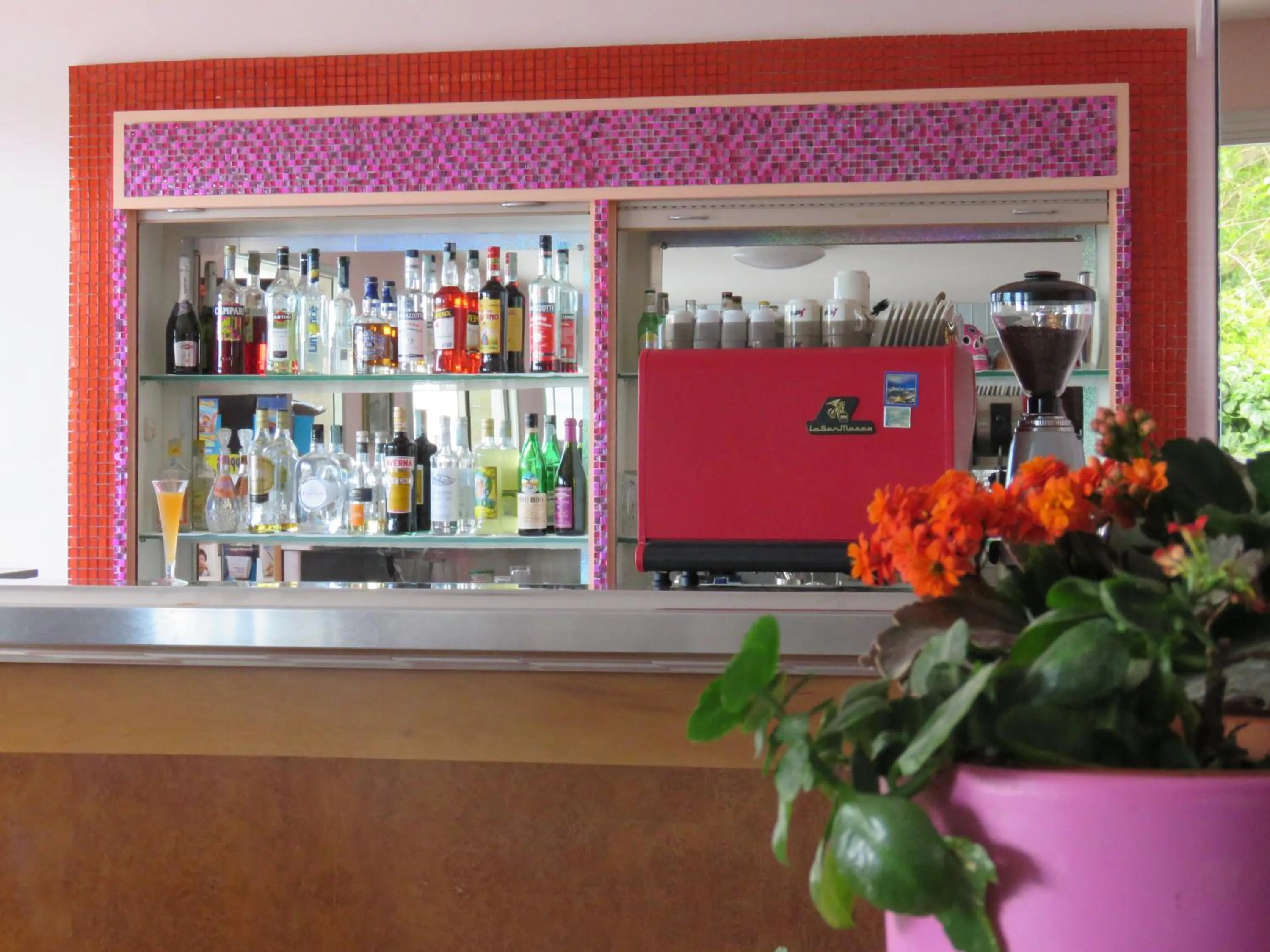 Lounge or bar in Hotel Cliff