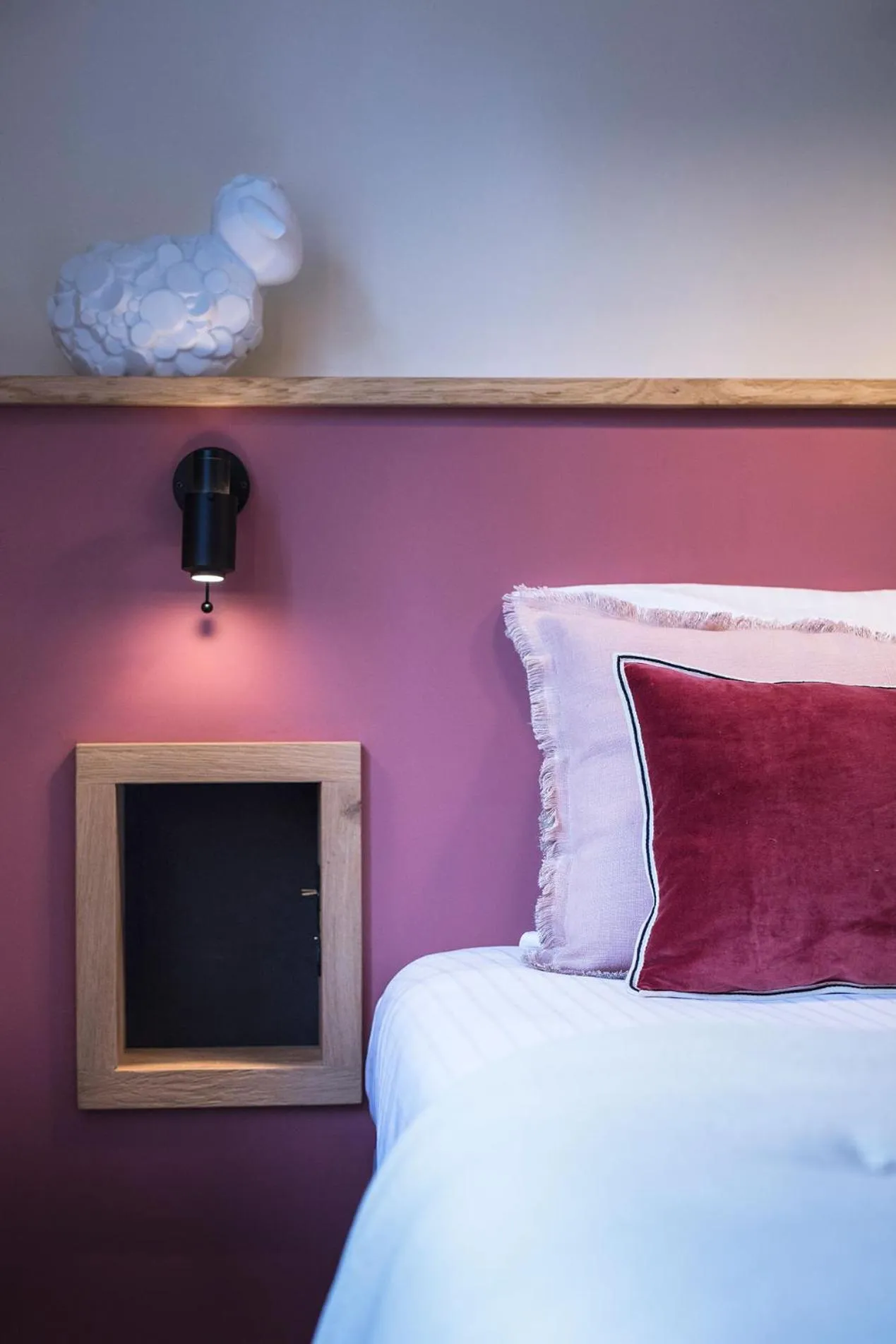 Bed in L'Auberge Basque-Relais & Châteaux