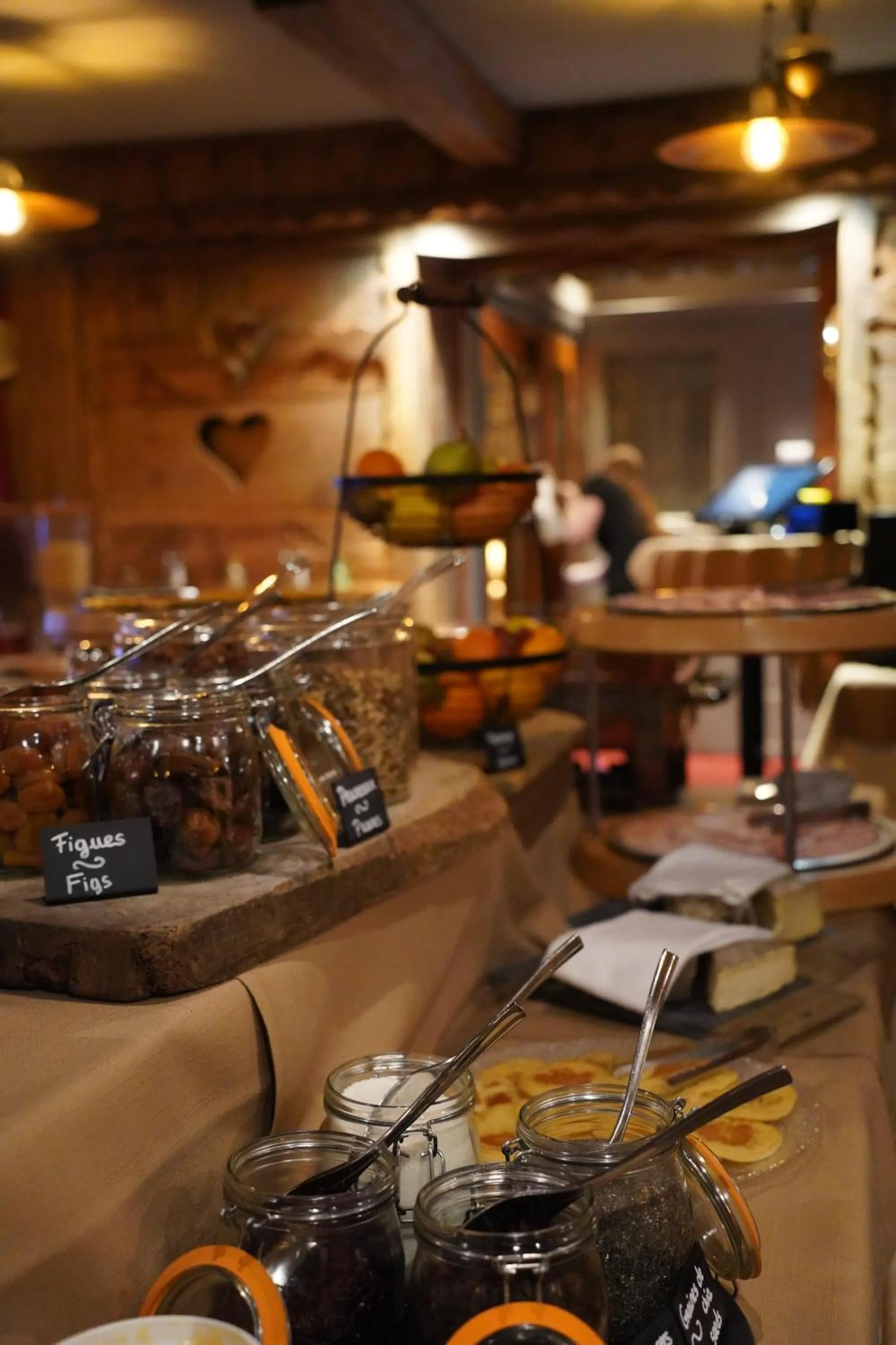 Breakfast in Hôtel Le Sherpa Val Thorens