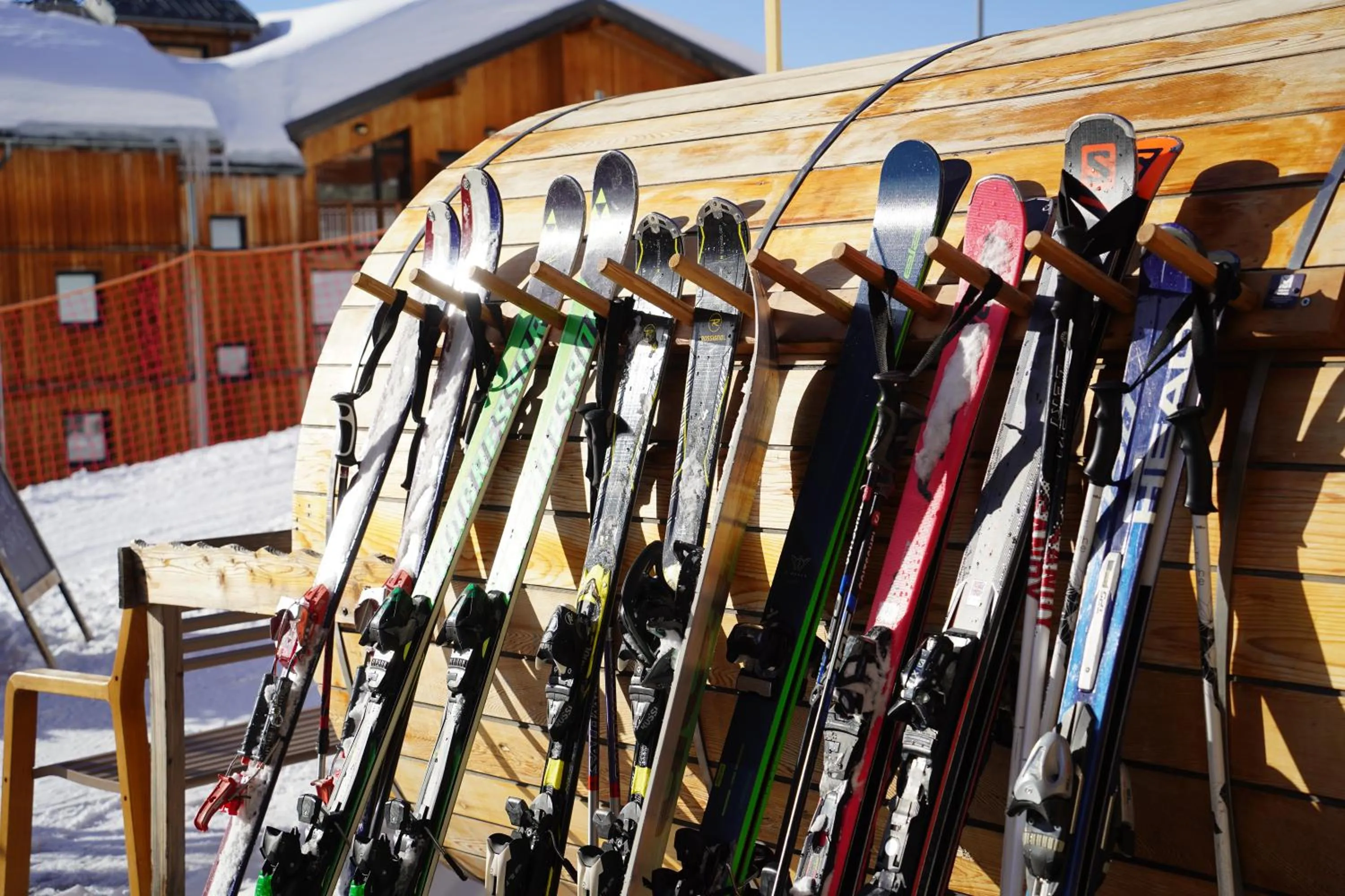 Skiing in Hôtel Le Sherpa Val Thorens
