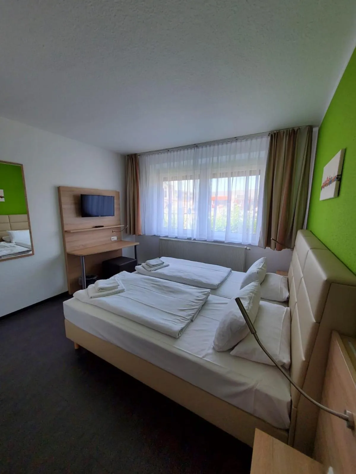 Property building, Bed in Hotel Citymaxx