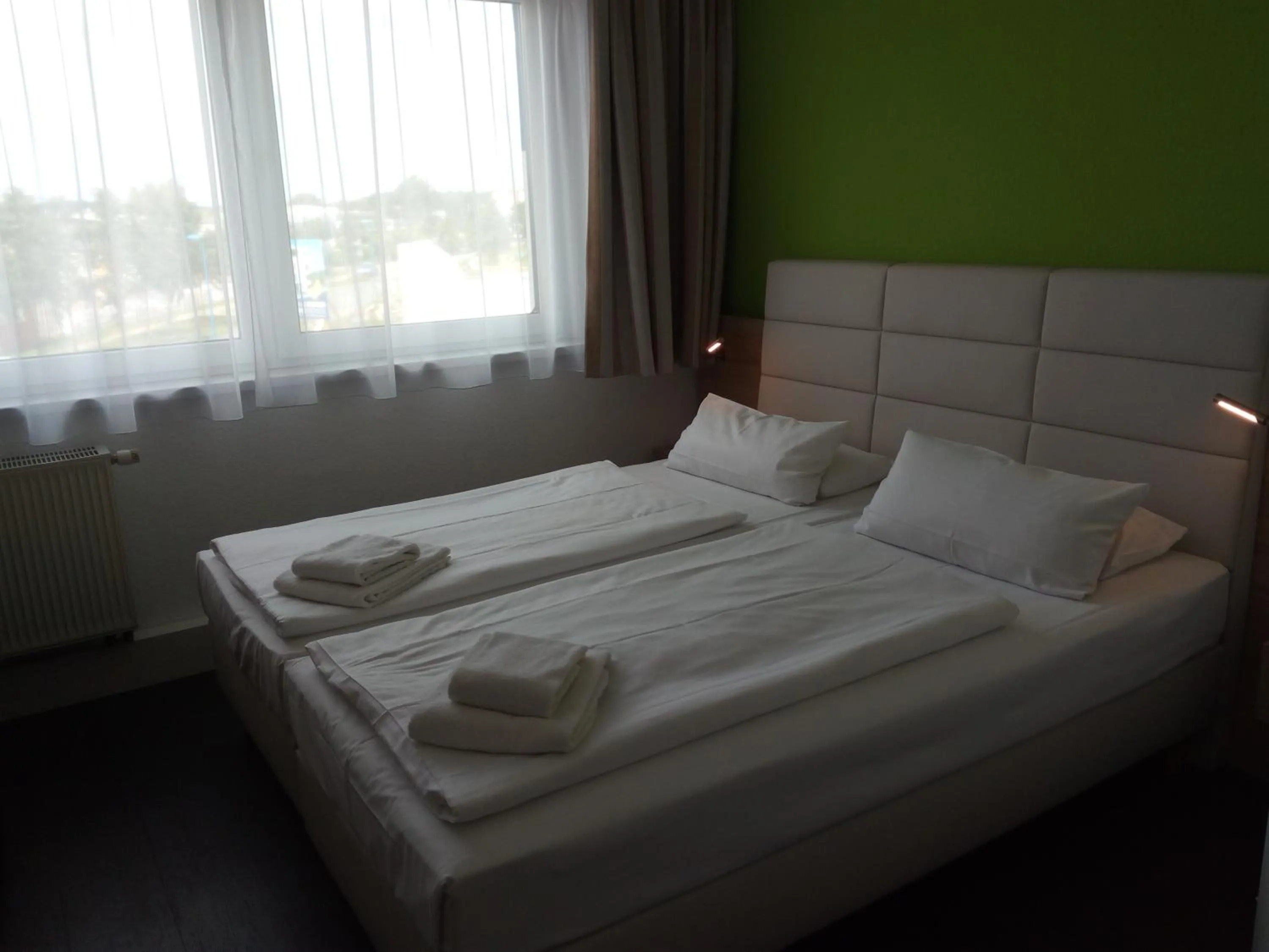 Photo of the whole room, Bed in Hotel Citymaxx