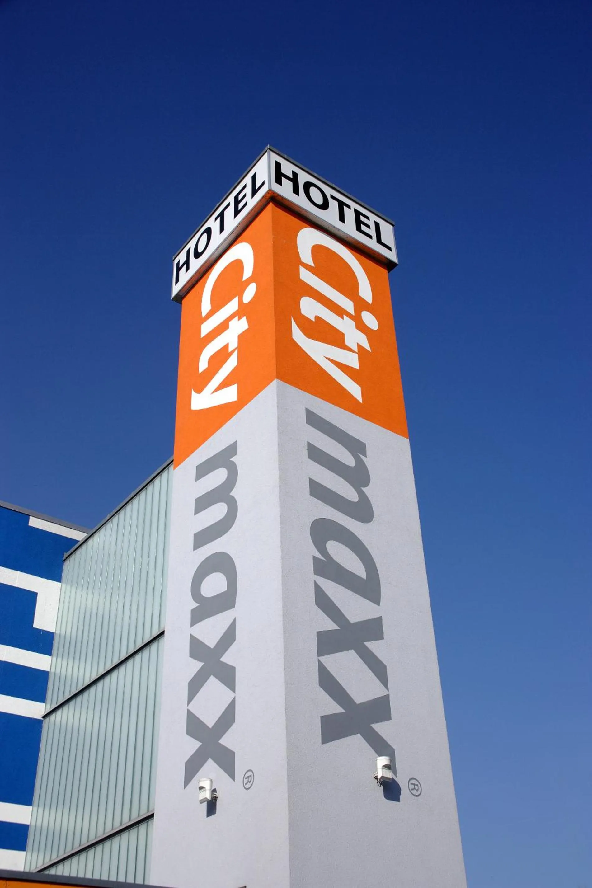 Property building in Hotel Citymaxx
