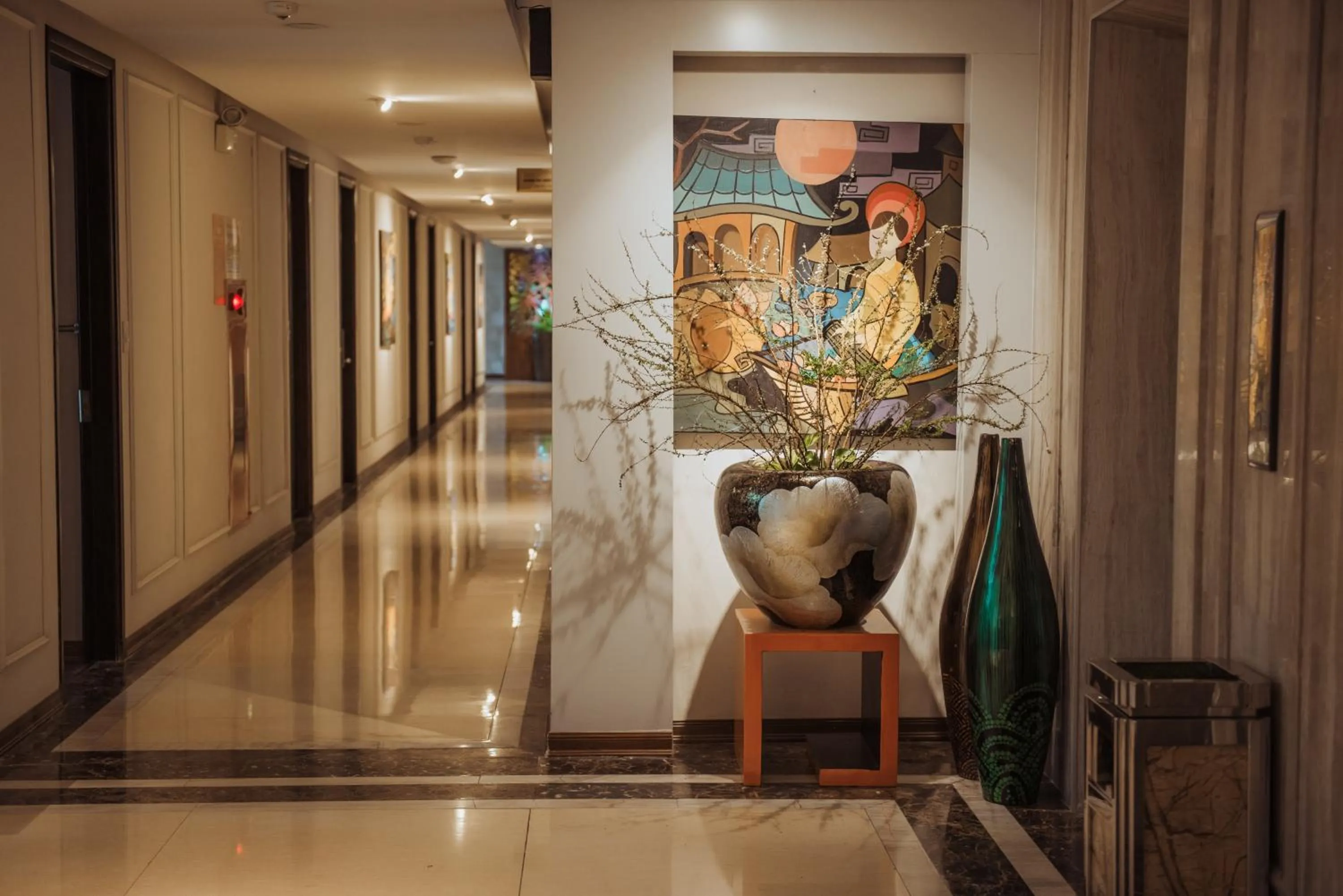 Decorative detail in Thang Long Opera Hotel