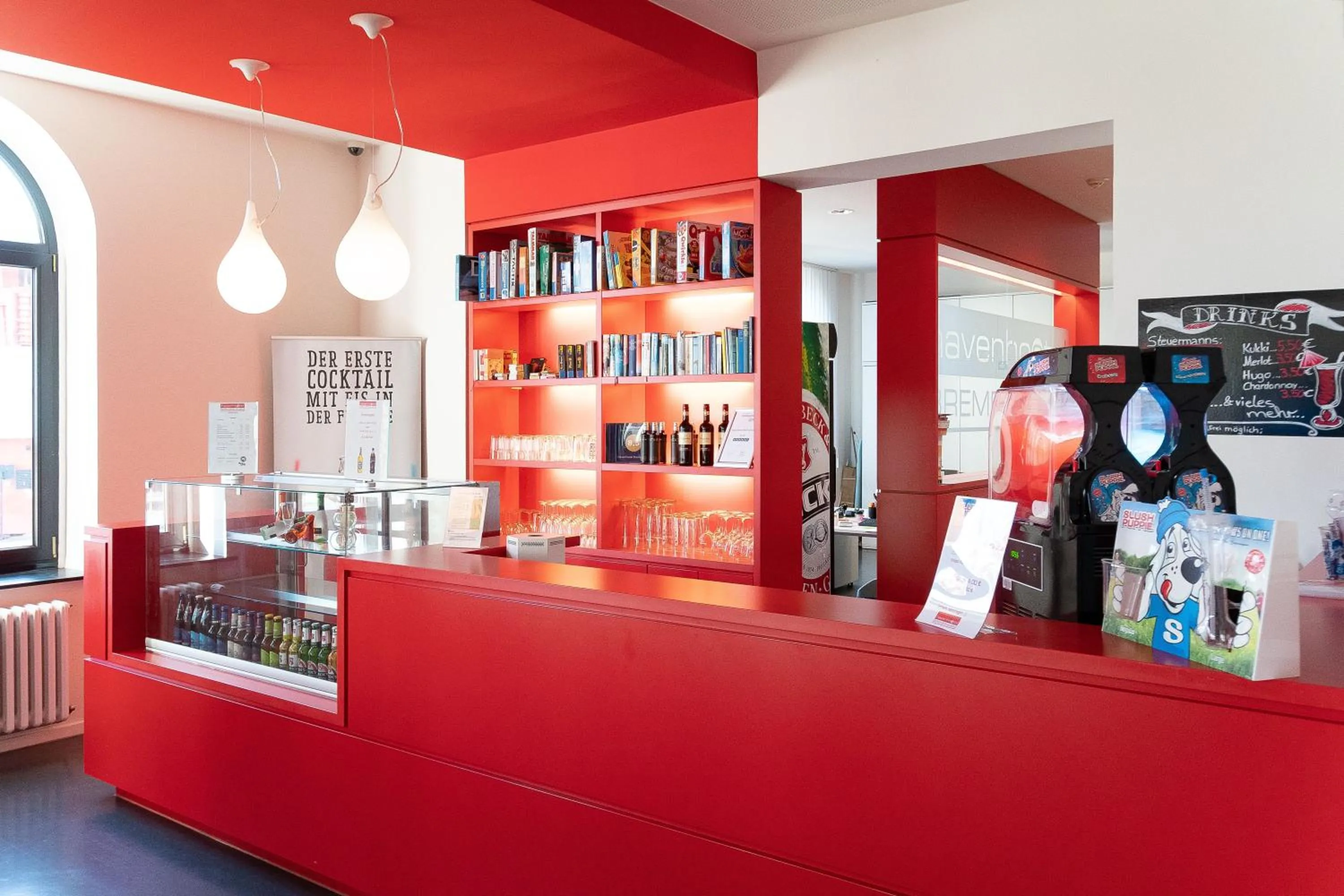 Communal lounge/ TV room in havenhostel Bremerhaven