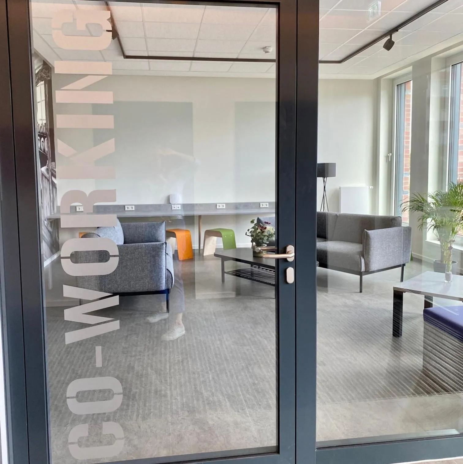 Communal lounge/ TV room in havenhostel Bremerhaven