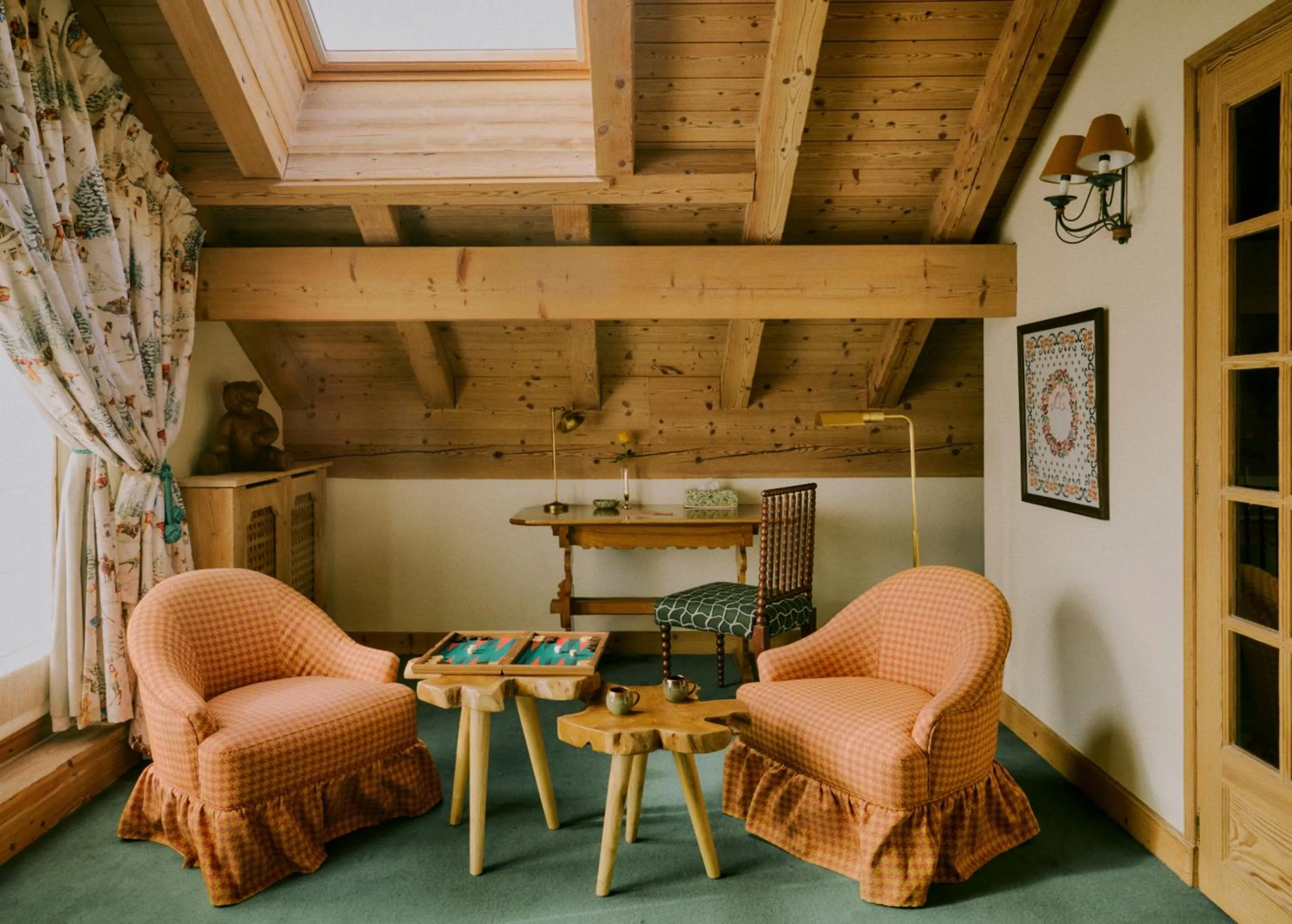 Living room in Hôtel Saint-Georges Relais & Châteaux