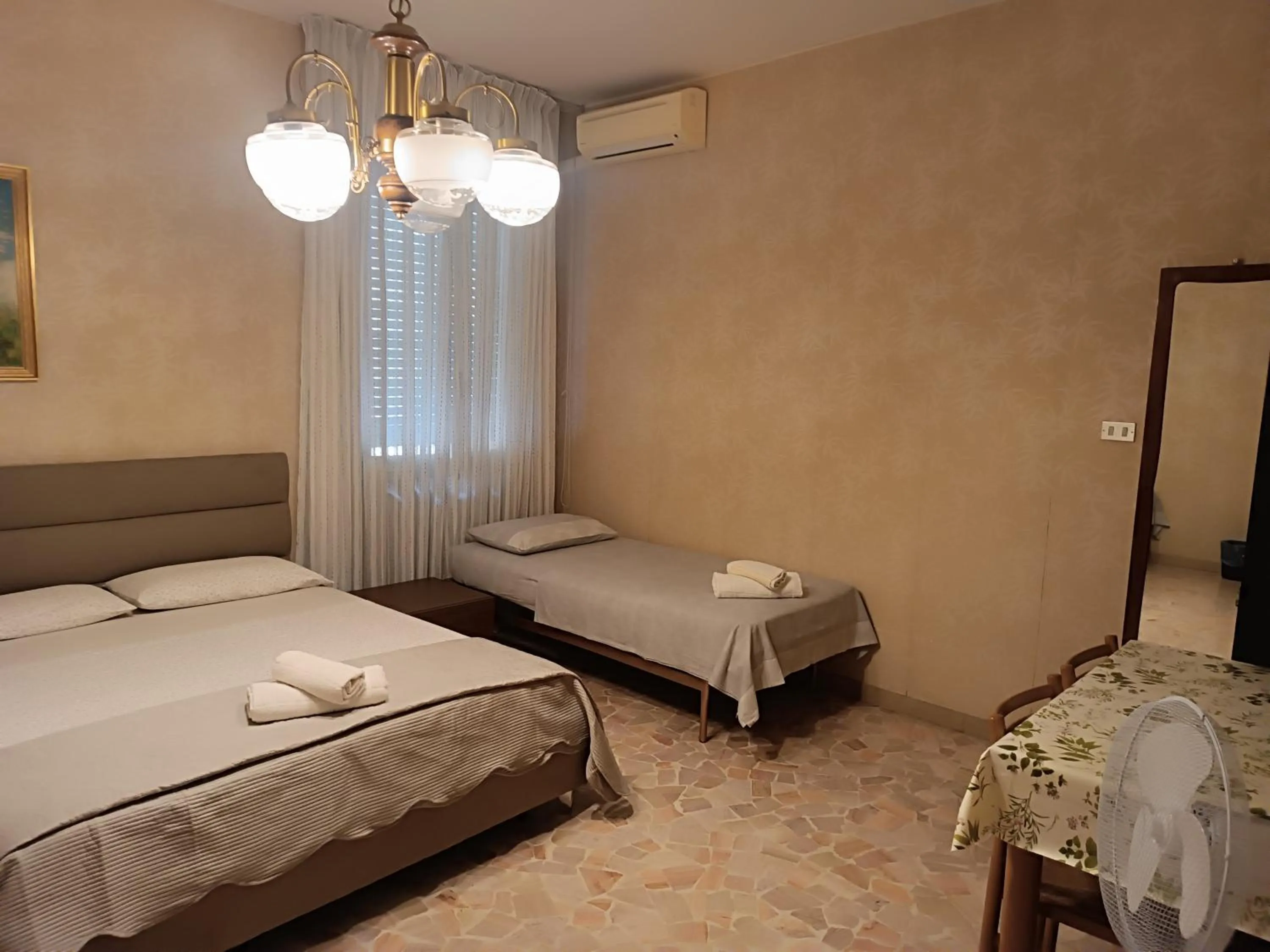 Bed in Affittacamere Pratello 97