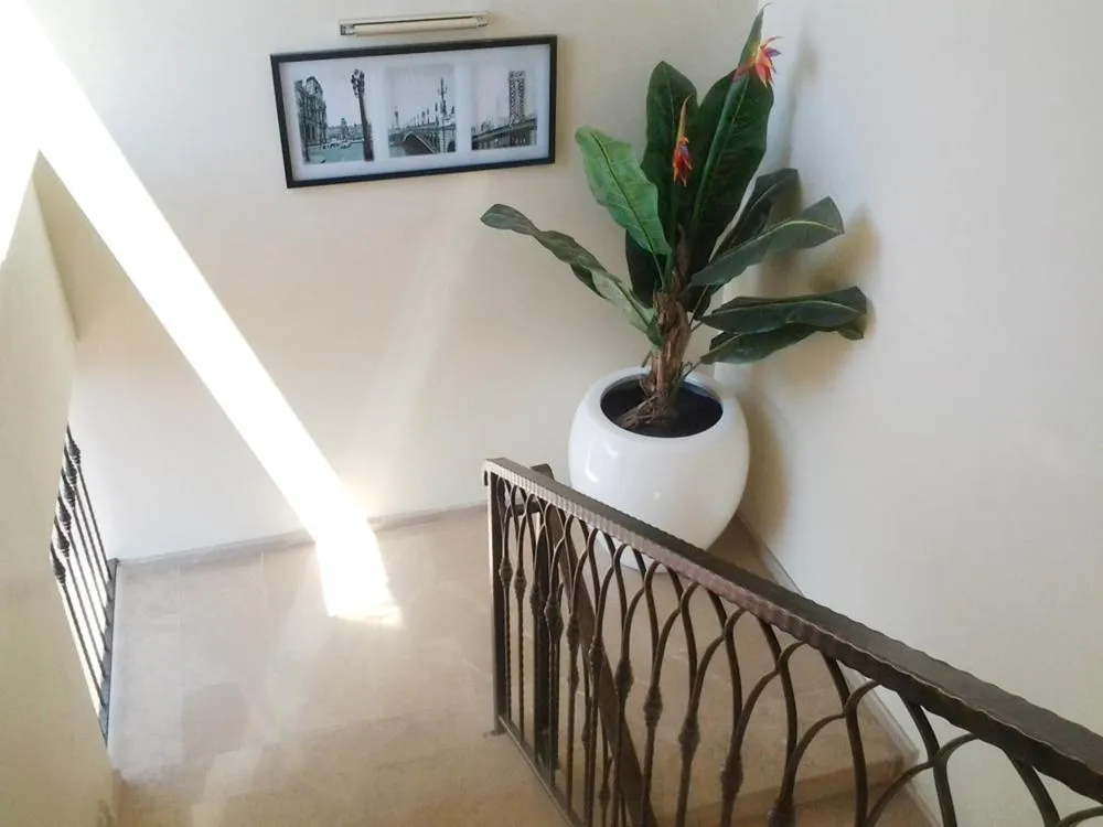 Decorative detail in GNS Hotel