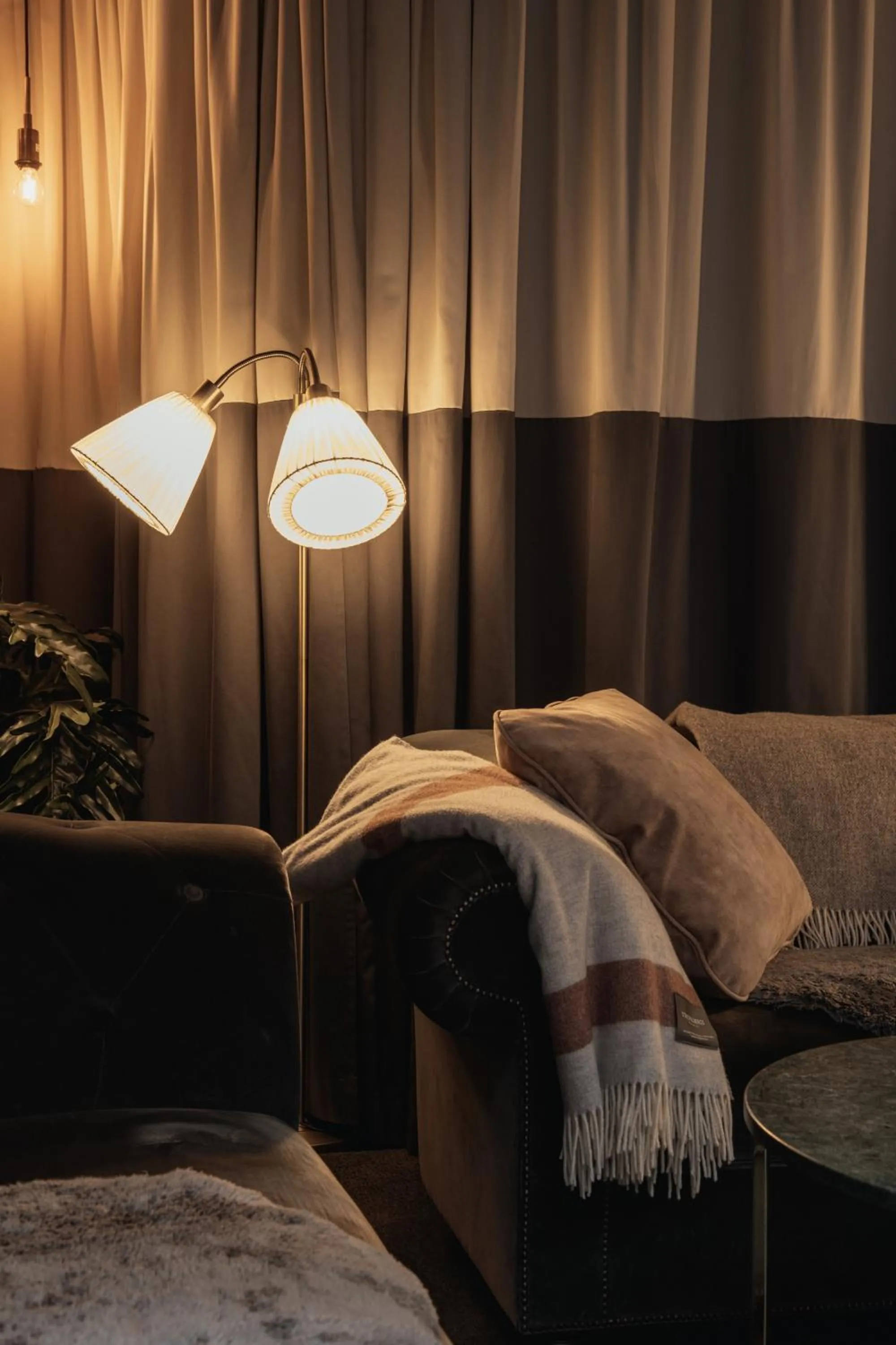 Lounge or bar, Bed in Home Hotel Temperance