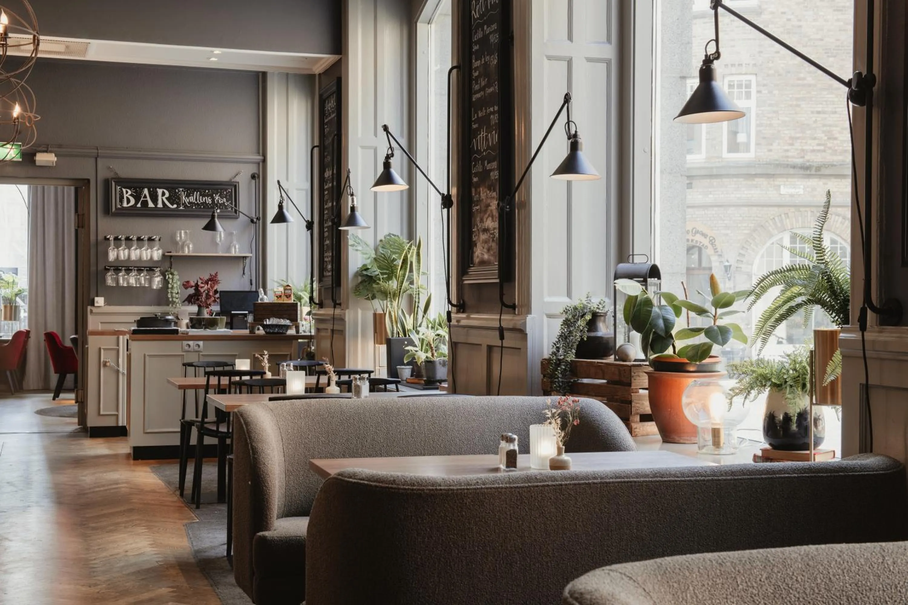 Restaurant/places to eat in Home Hotel Temperance