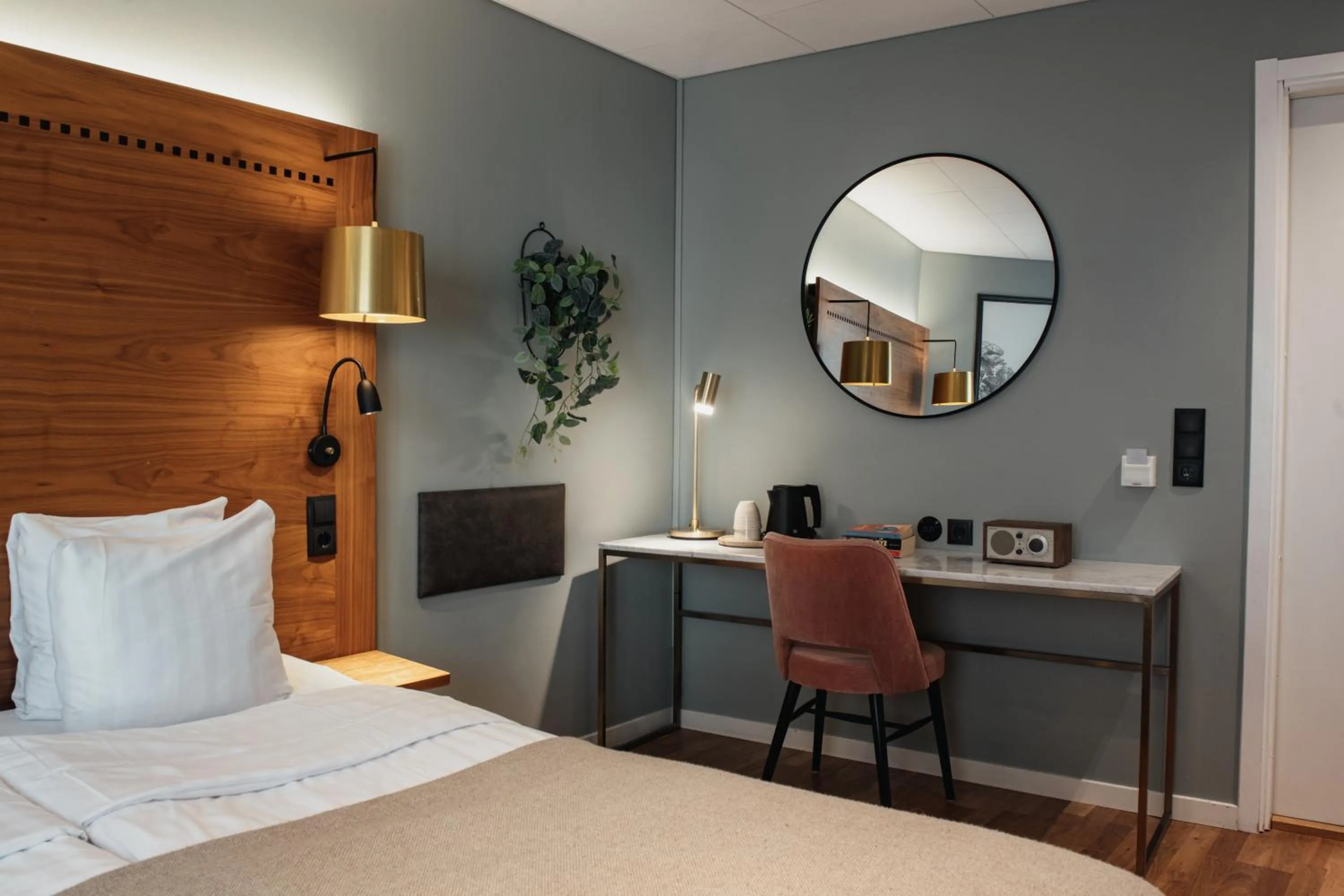 Bed in Home Hotel Temperance