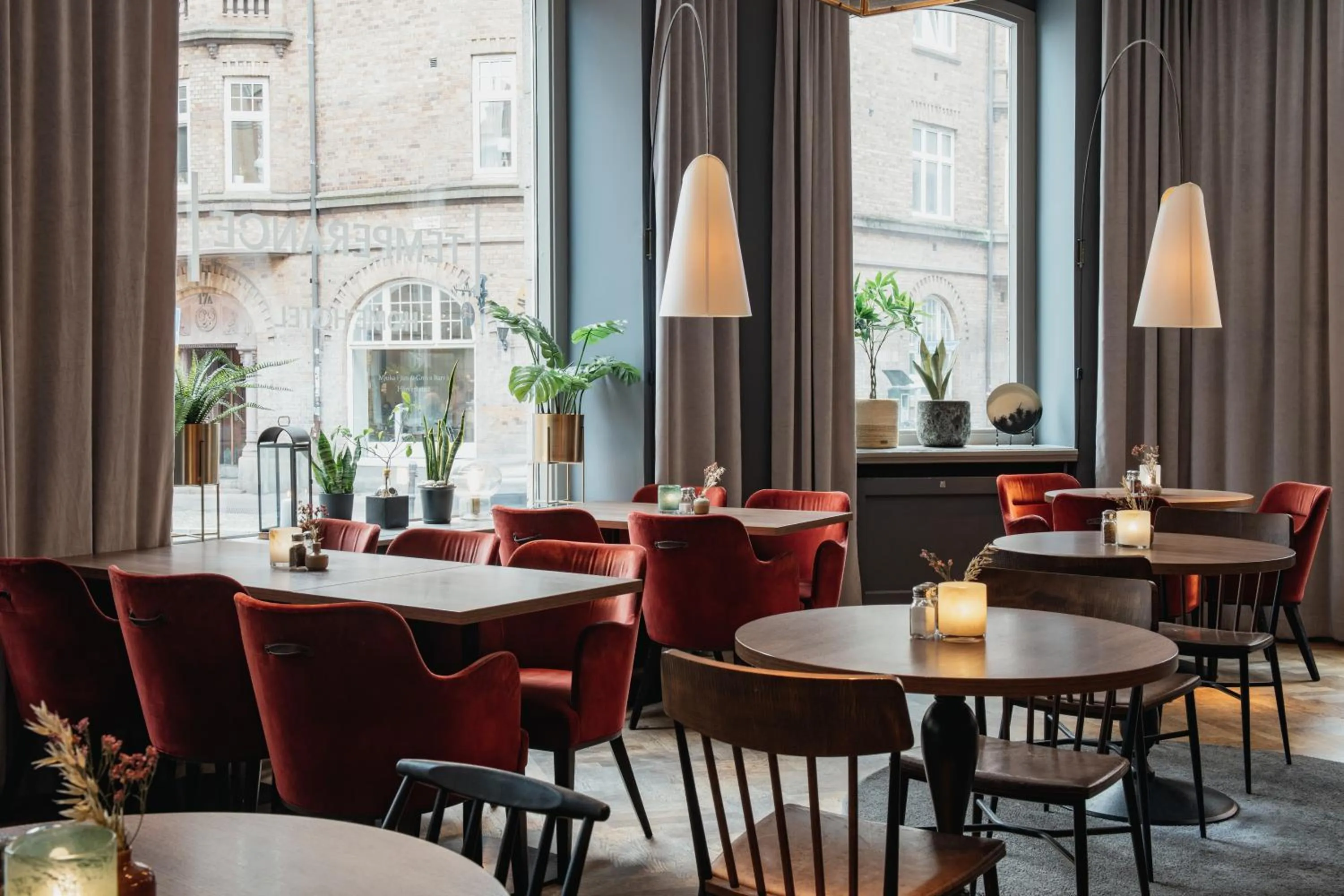 Restaurant/places to eat in Home Hotel Temperance