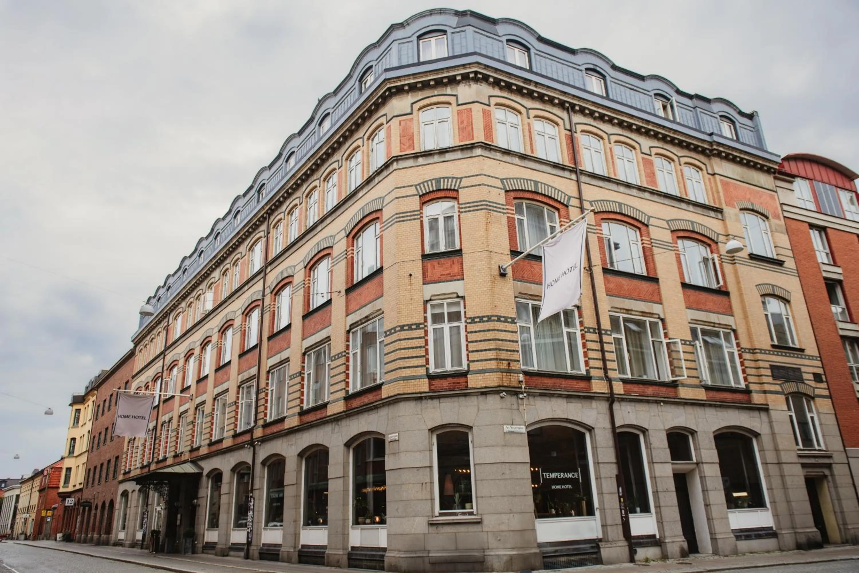 Facade/entrance in Home Hotel Temperance