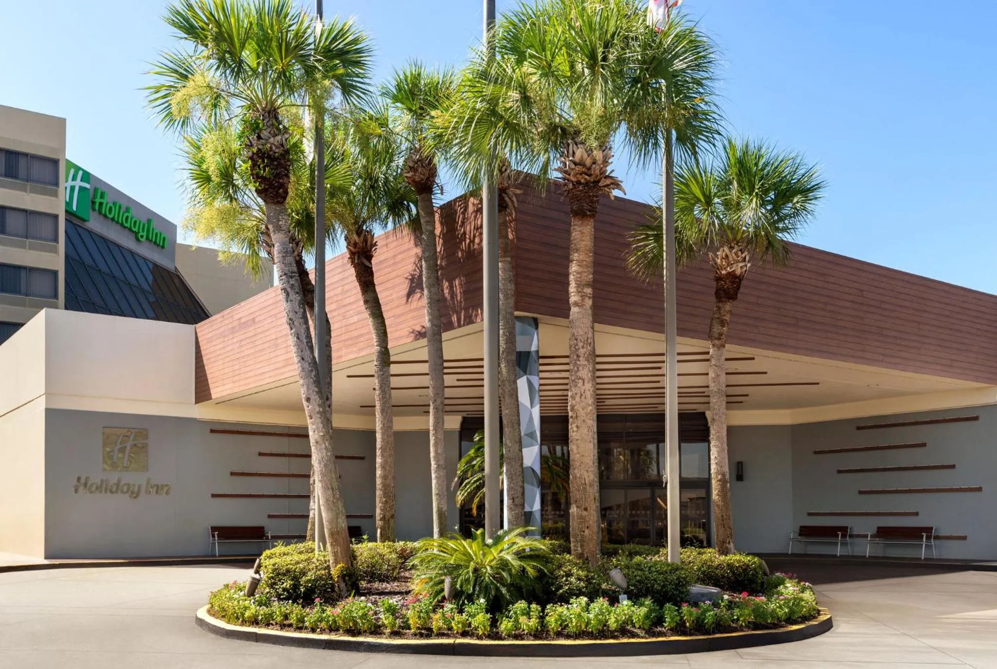 Property building in Holiday Inn Orlando International Airport by IHG