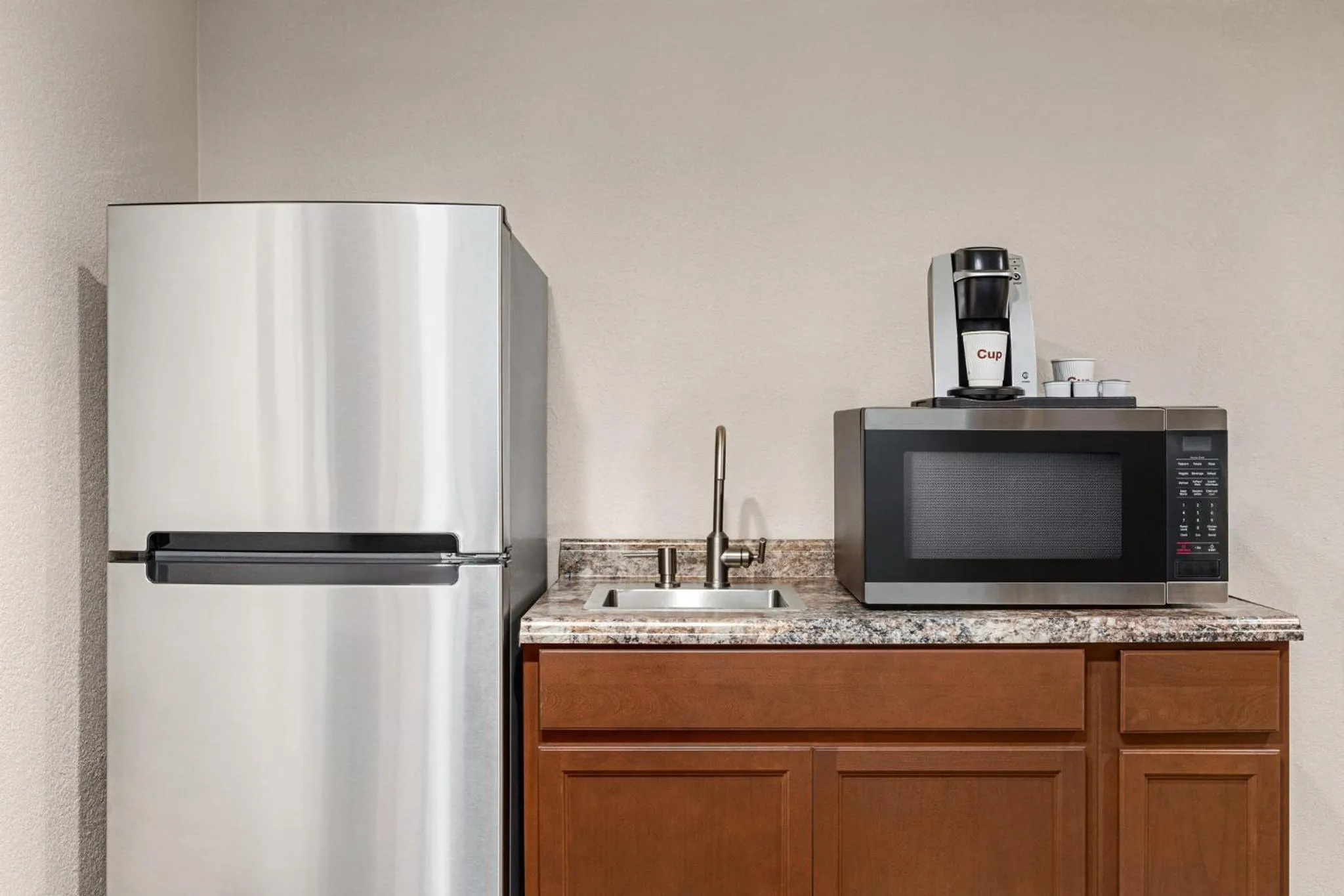 Photo of the whole room in Holiday Inn Orlando International Airport by IHG