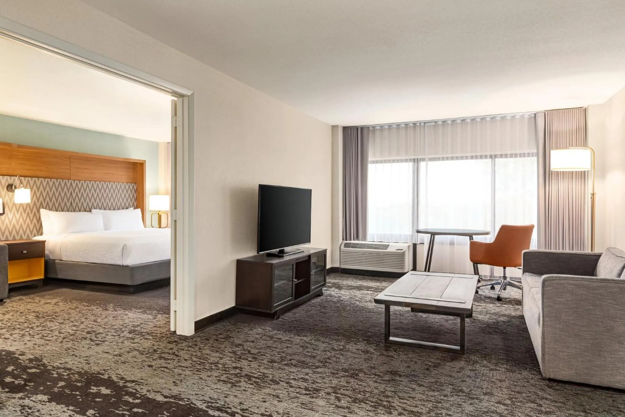 Photo of the whole room, Bed in Holiday Inn Orlando International Airport by IHG