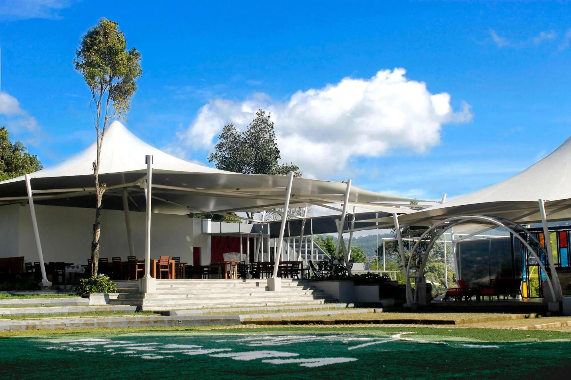 Restaurant/places to eat in Trizara Resorts - Glam Camping