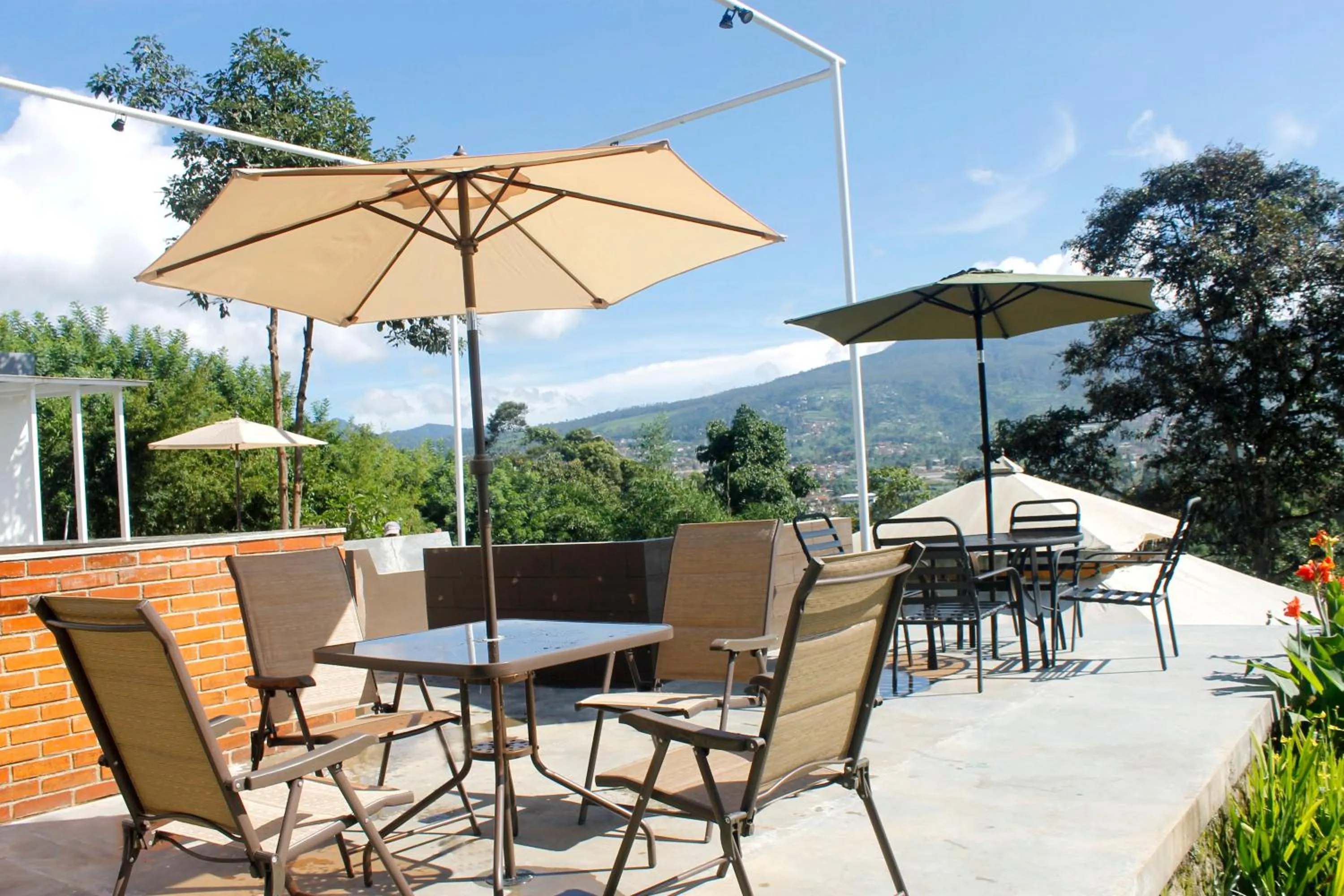 Restaurant/places to eat in Trizara Resorts - Glam Camping