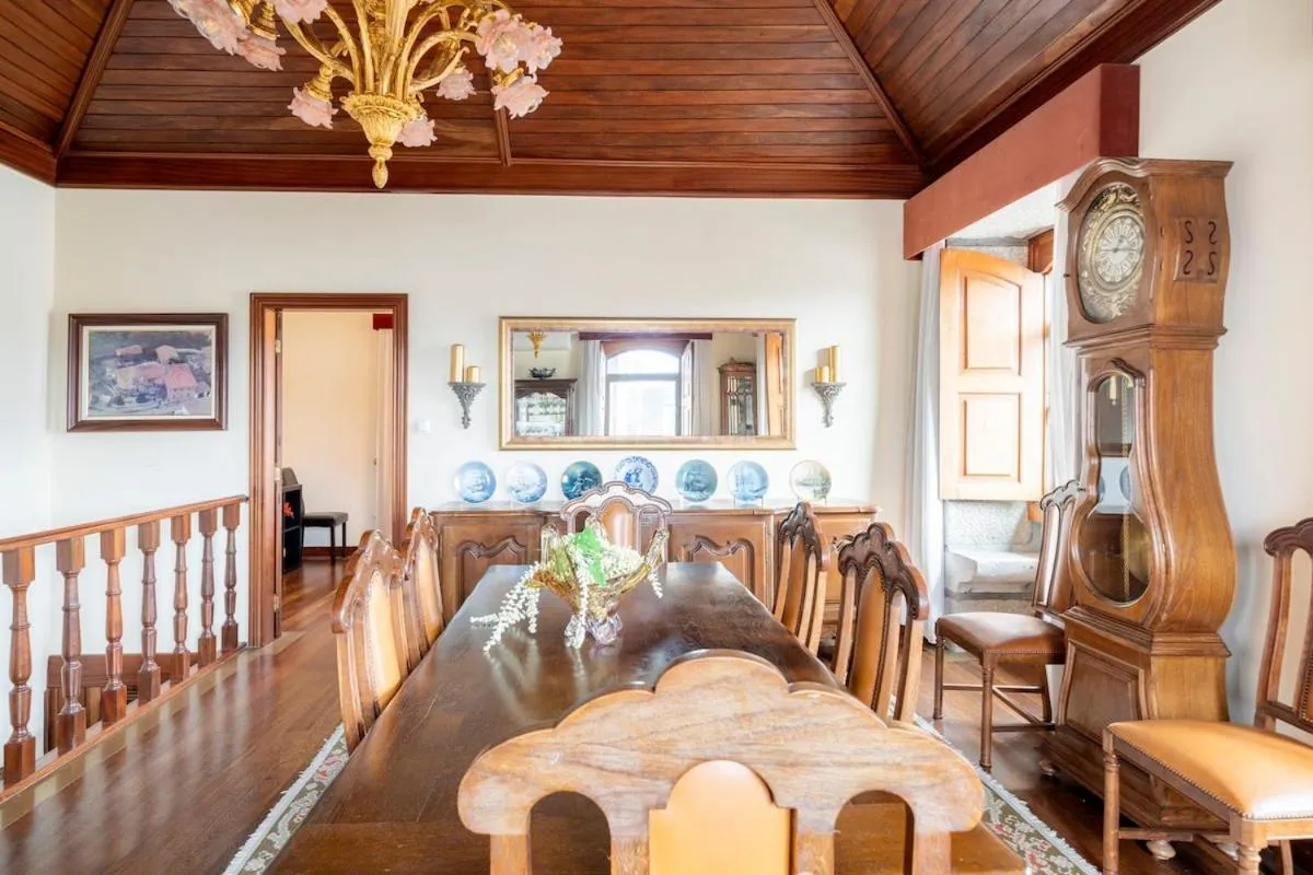 Dining area in Casa das Origens