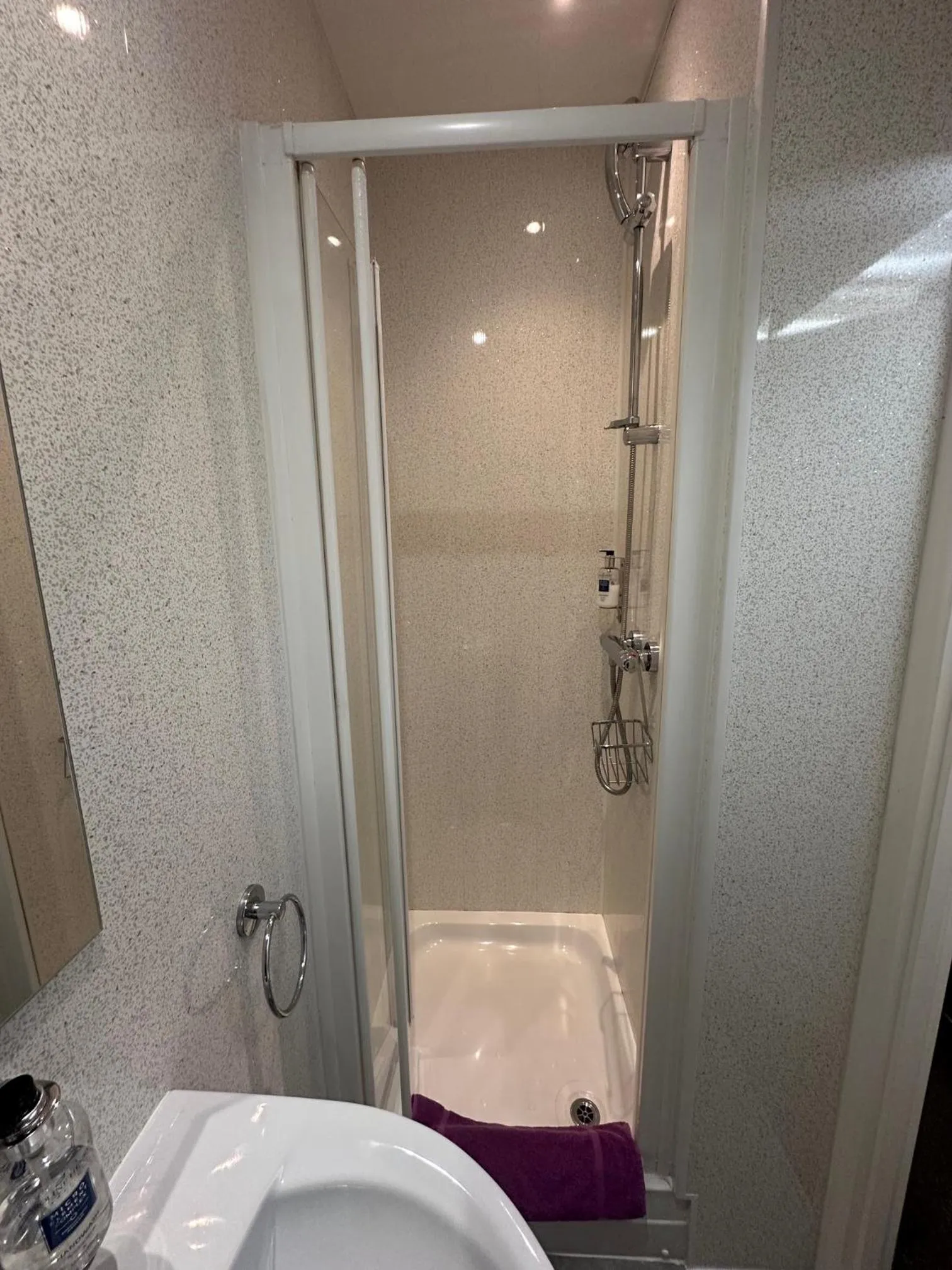 Bathroom in The Chocolate Box Guest House